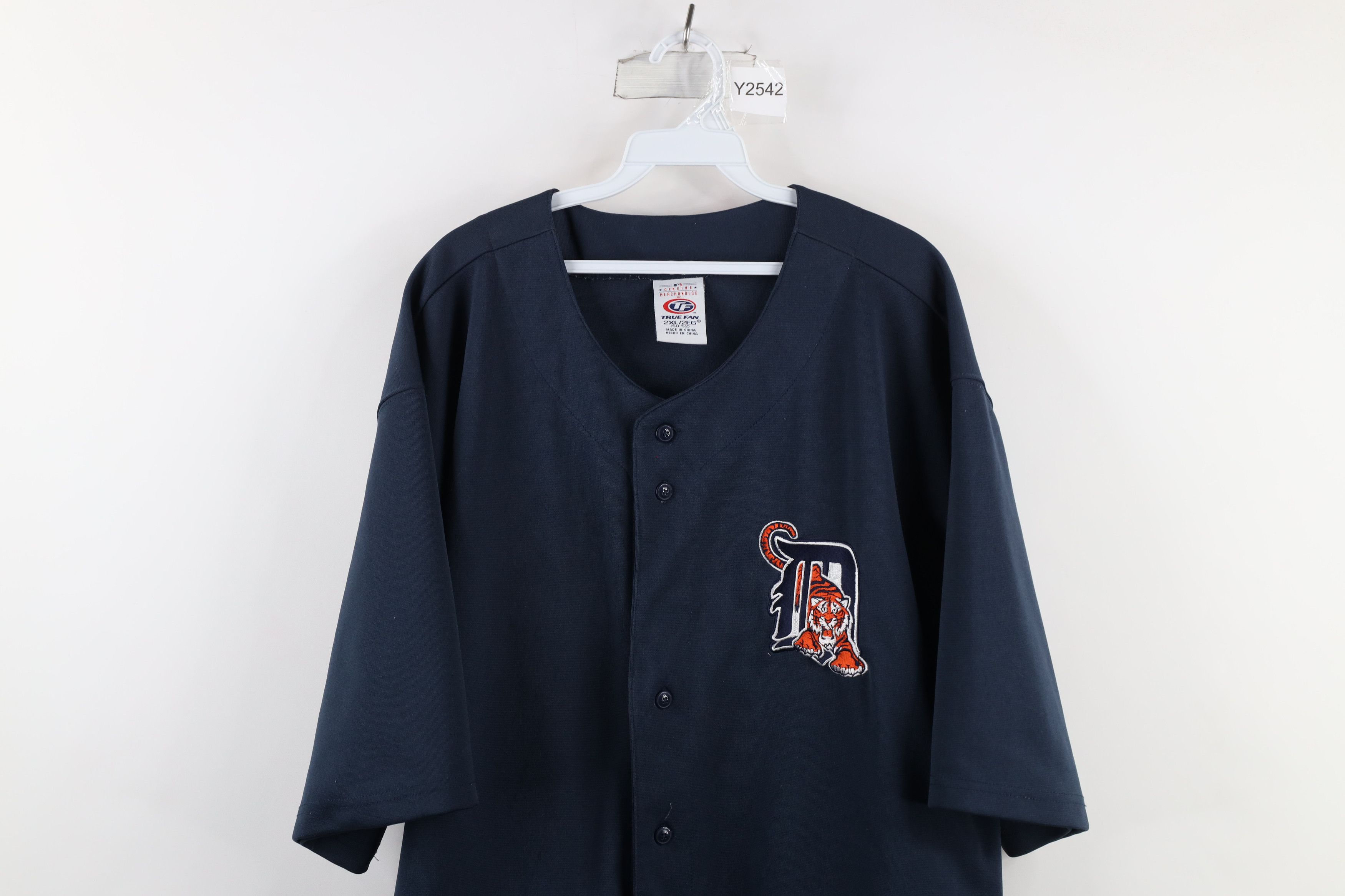 Vintage Vintage Old English D Detroit Tigers Baseball Jersey Blue Size US XXL / EU 58 / 5 - 2 Thumbnail