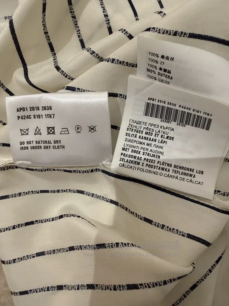 Prada Prada White vertical striped letter bullet screen cotton l Size XS / US 0-2 / IT 36-38 - 5 Thumbnail