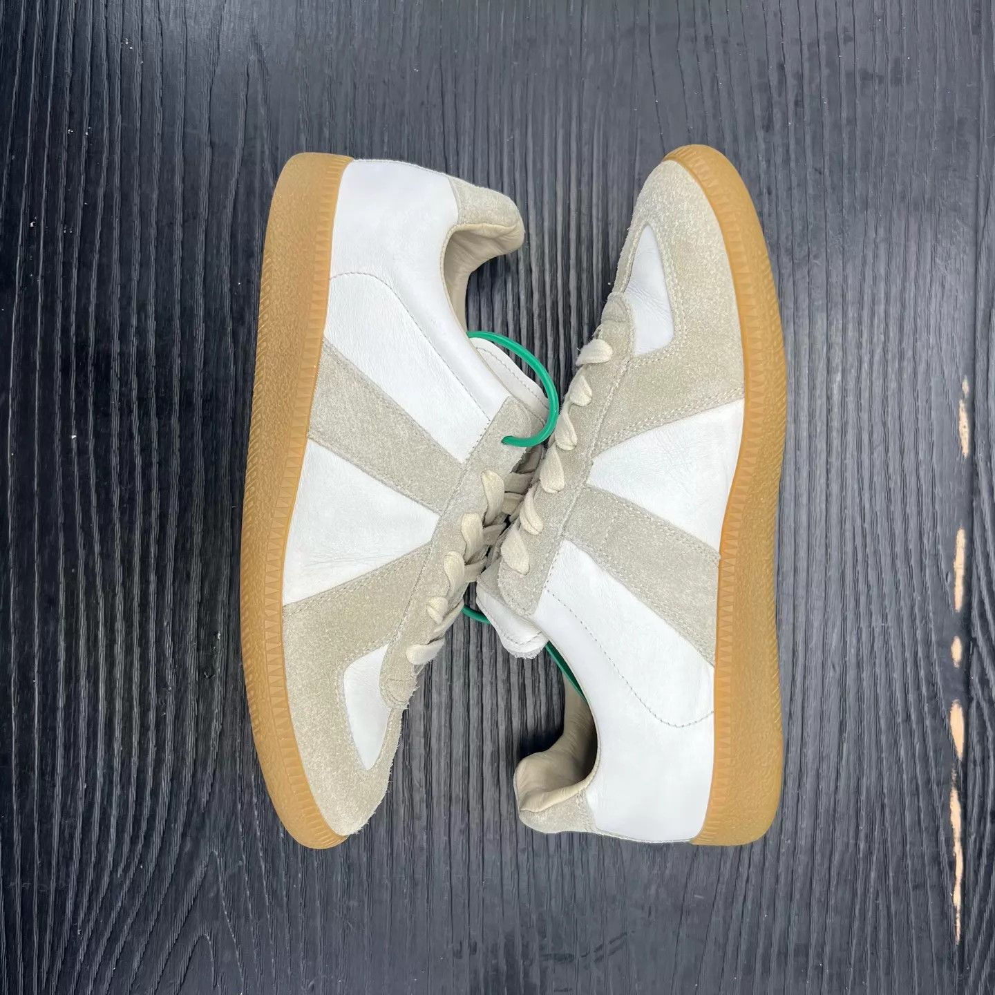 Maison Margiela Maison Margiela Replica White/Gray 37 Boxed Good Size US 6.5 / IT 36.5 - 3 Thumbnail