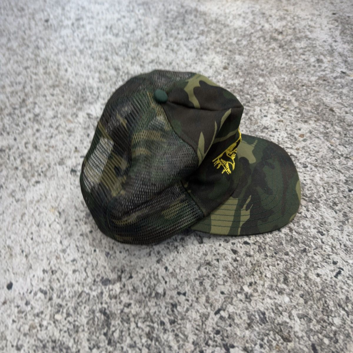 Vintage Vintage Camo Duck Hunt Trucker Hat Size ONE SIZE - 5 Thumbnail
