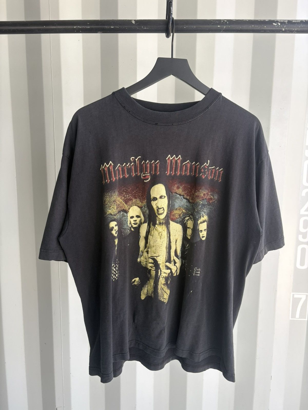 Band Tees Vintage Marilyn Manson Shirt Faded Distressed Grunge Band Size US XL / EU 56 / 4 - 1 Thumbnail