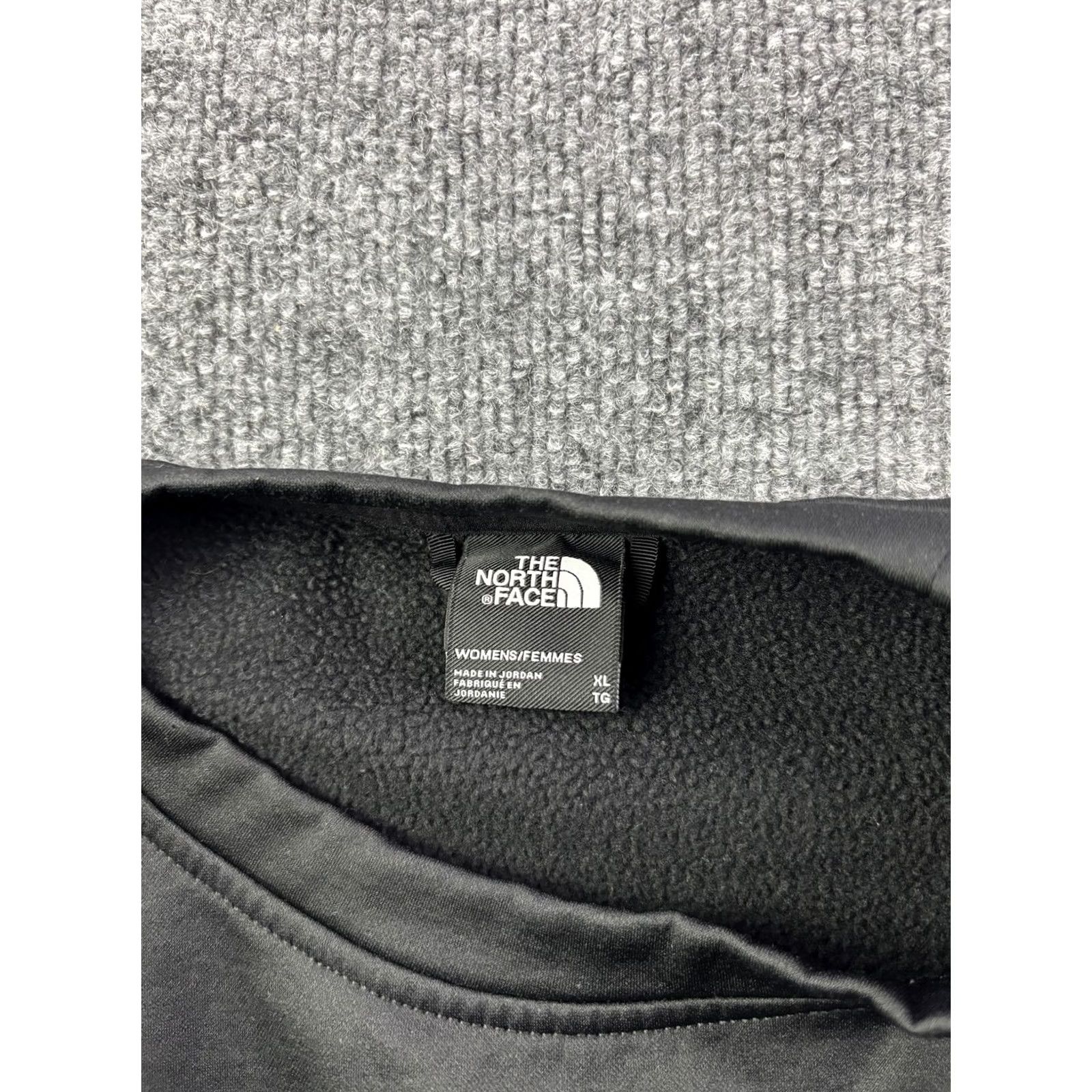 The North Face The North Face Sweatshirt Womens XL Black Fleece Crewneck Pullover Logo Size XL / US 12-14 / IT 48-50 - 2 Thumbnail