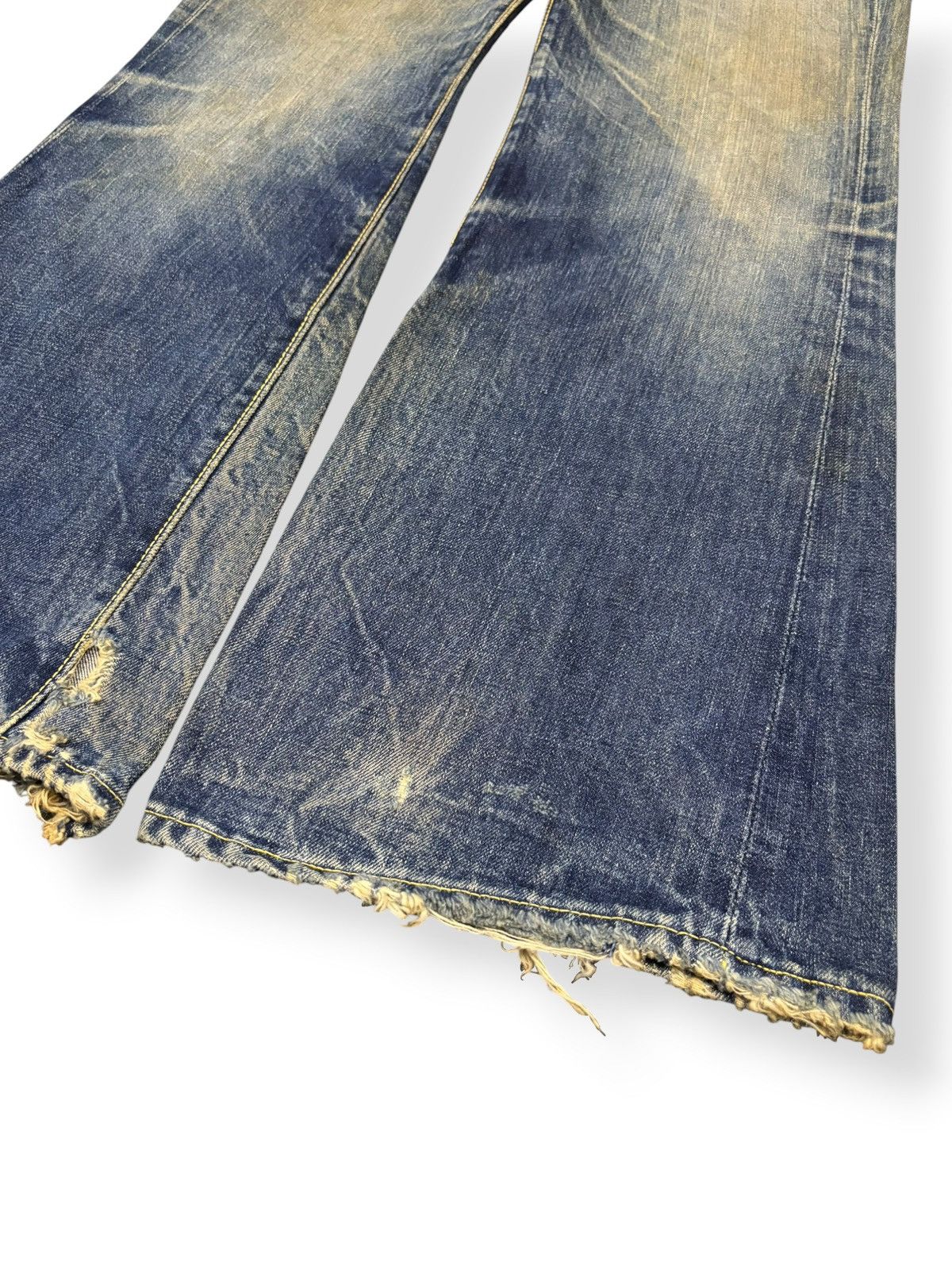 Sugar Cane Vintage 70s Big Stone Mud Wash Thrashed Distress Flare Jeans Size US 29 - 8 Thumbnail