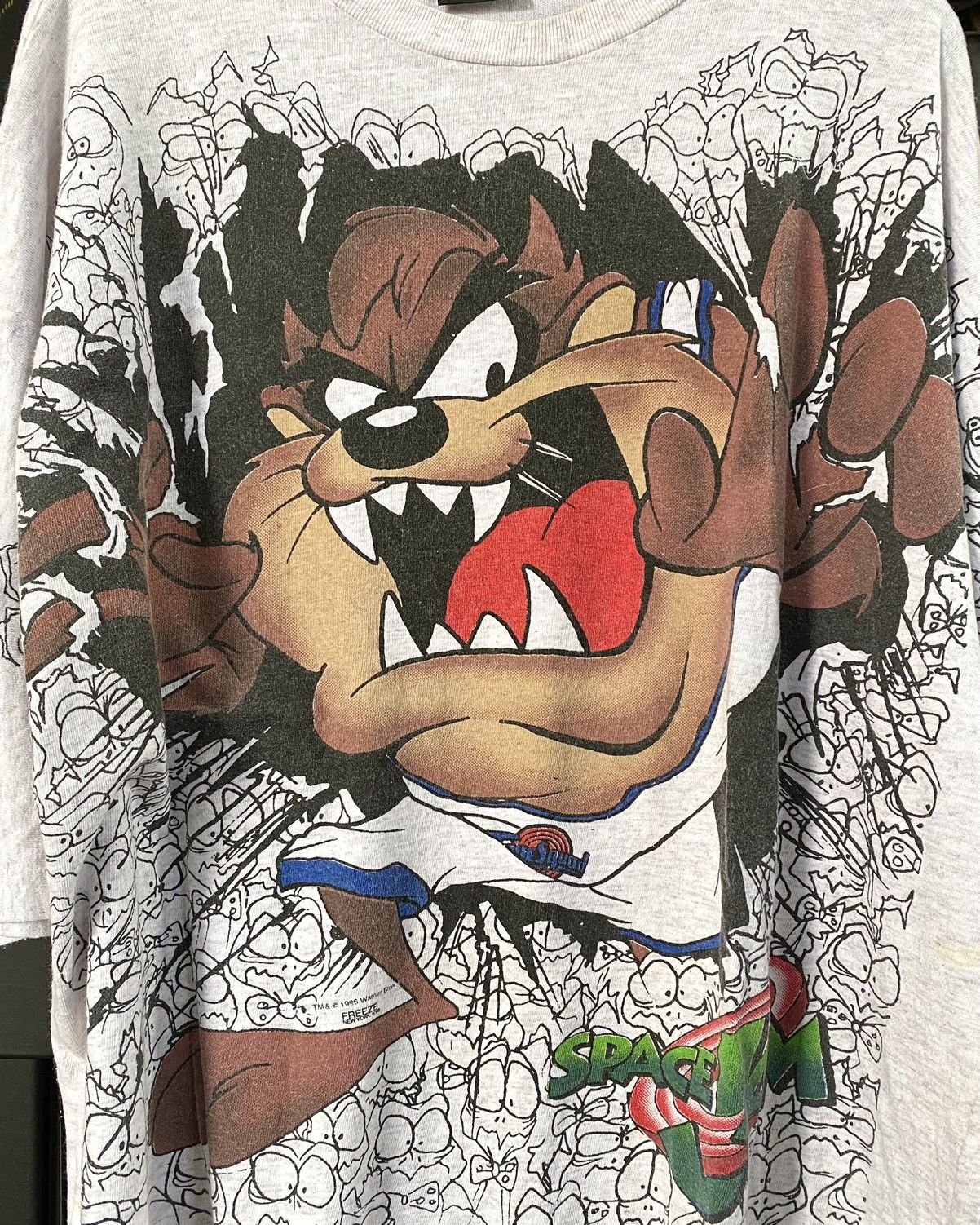 Vintage × Warner Bros T Shirt Tazmania Space Jam Movie 1996 Vintage Nba Jordan Vtg Size US XL / EU 56 / 4 - 3 Thumbnail