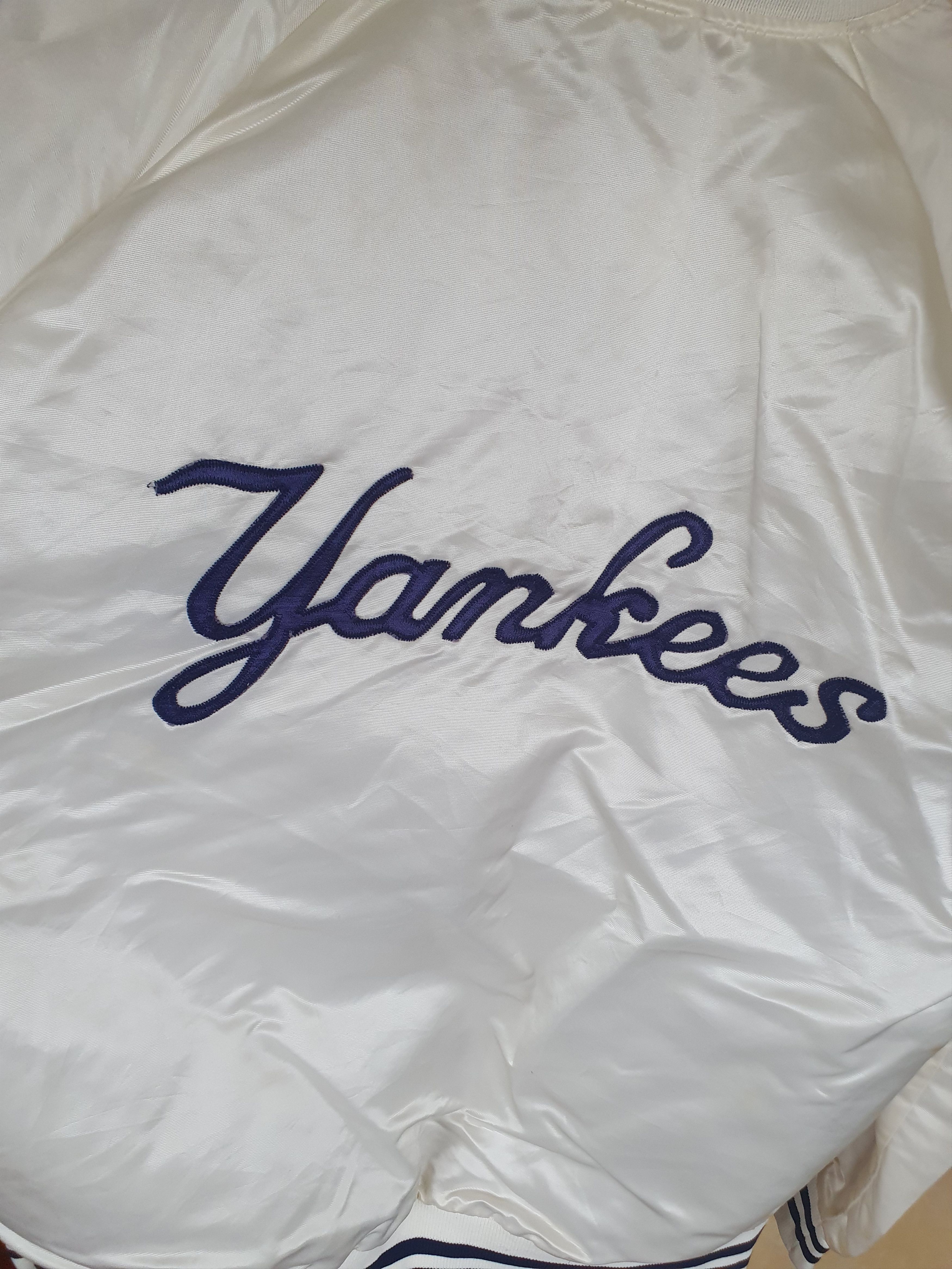 Vintage New York Yankees Vintage Satin Bomber Jacket sz L Size US L / EU 52-54 / 3 - 8 Thumbnail