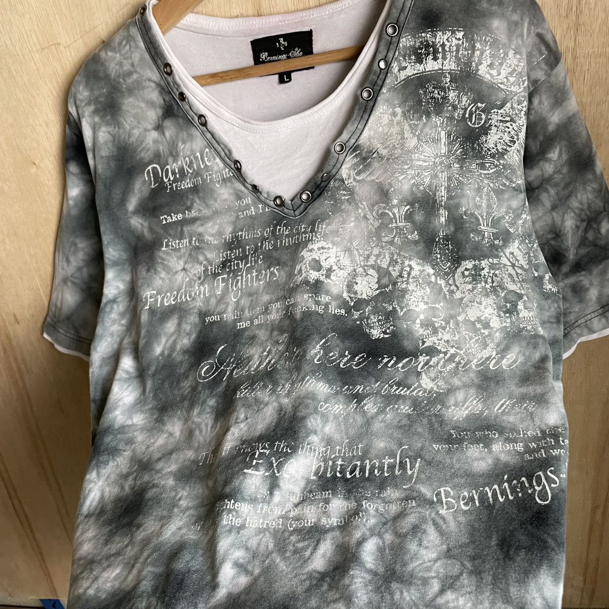 If Six Was Nine SICK JAPANESE GOTHIC WESTERN ROCK SHORTLEEVE DOUBLE LAYER Size US L / EU 52-54 / 3 - 4 Thumbnail