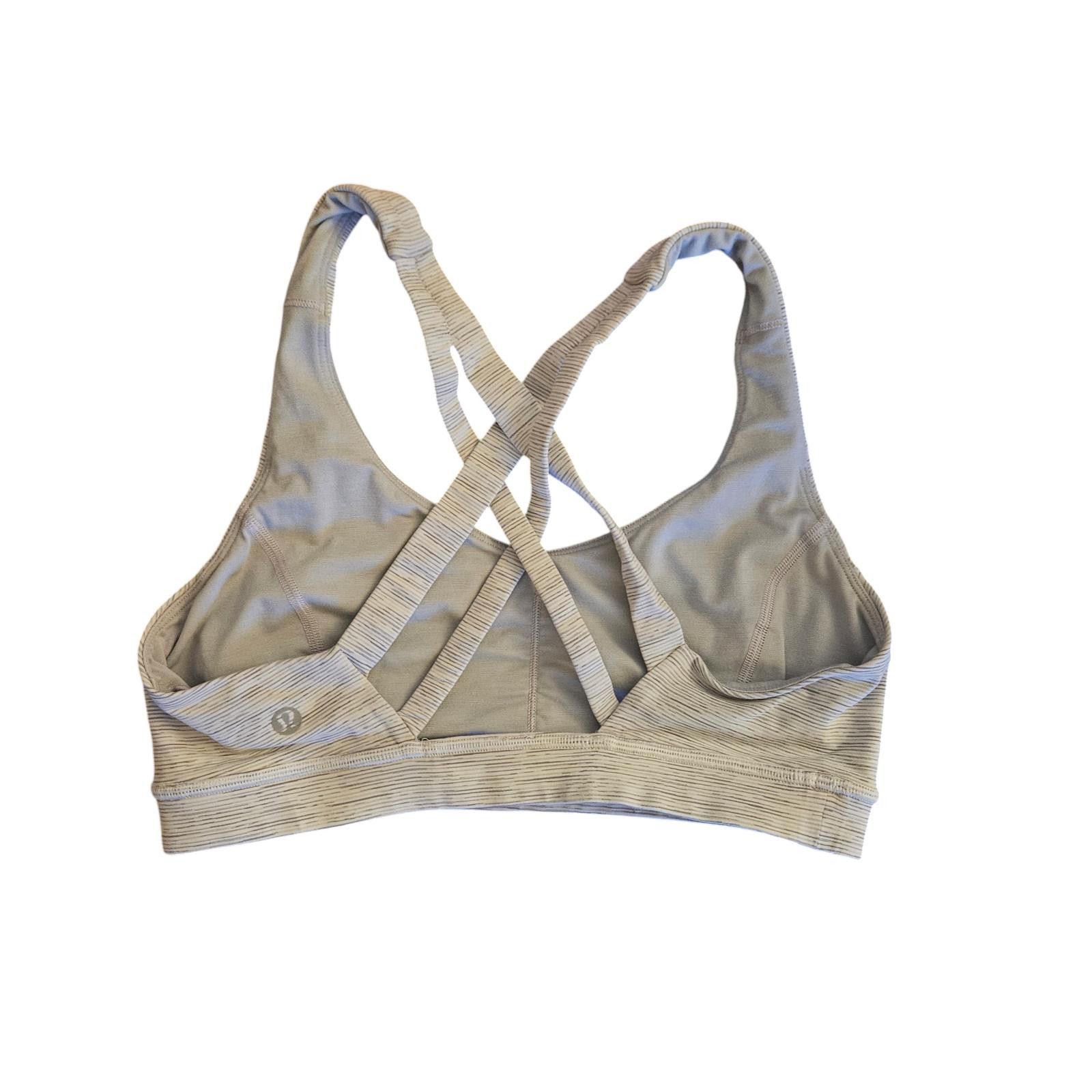 Designer Lululemon Sports Bra w? Crossback Sz 6 + Bonus Shopping Bag Size ONE SIZE - 4 Thumbnail