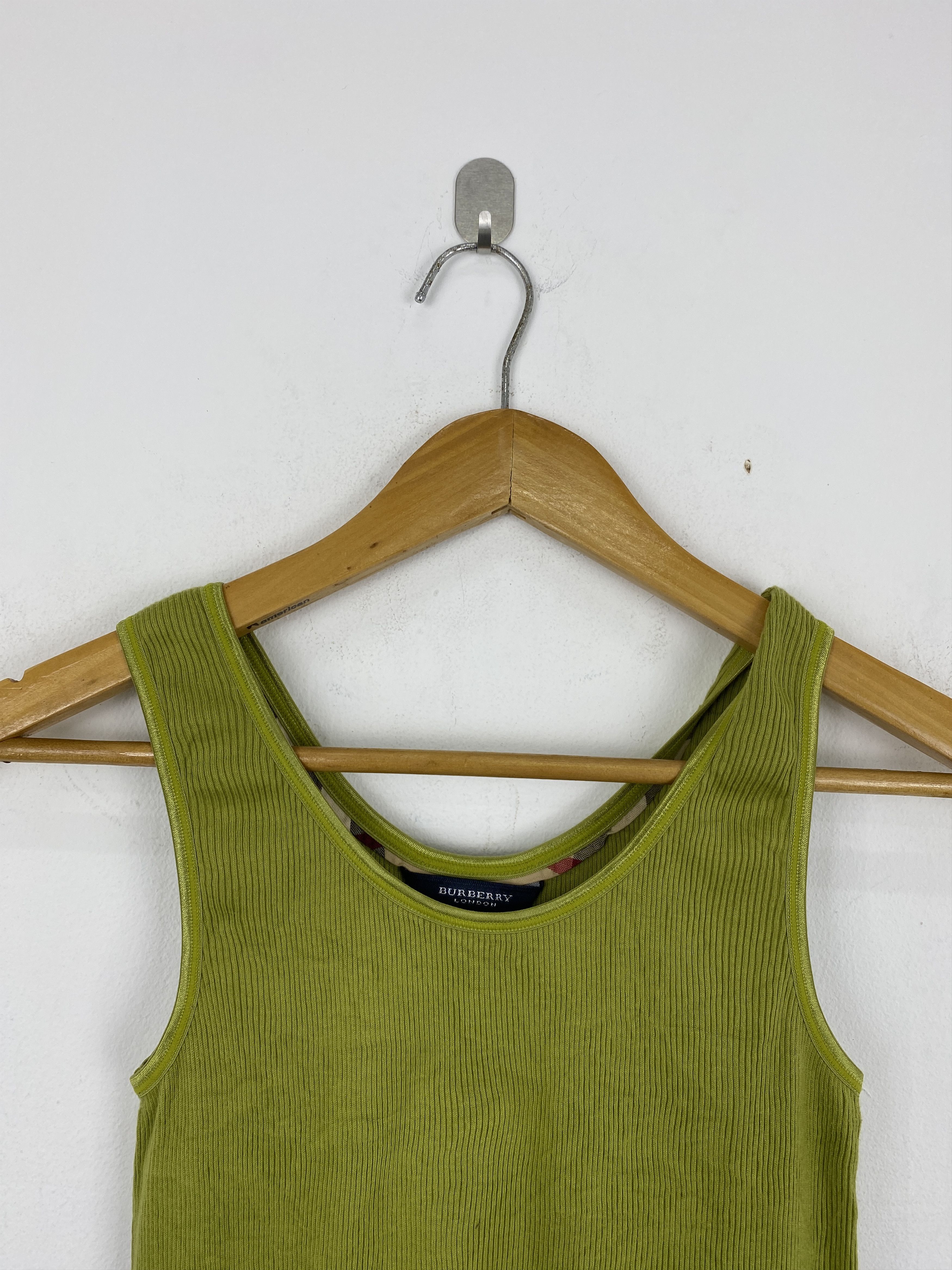 Burberry Vintage Burberry London Sleeveless Shirt J2039 Size US S / EU 44-46 / 1 - 4 Thumbnail