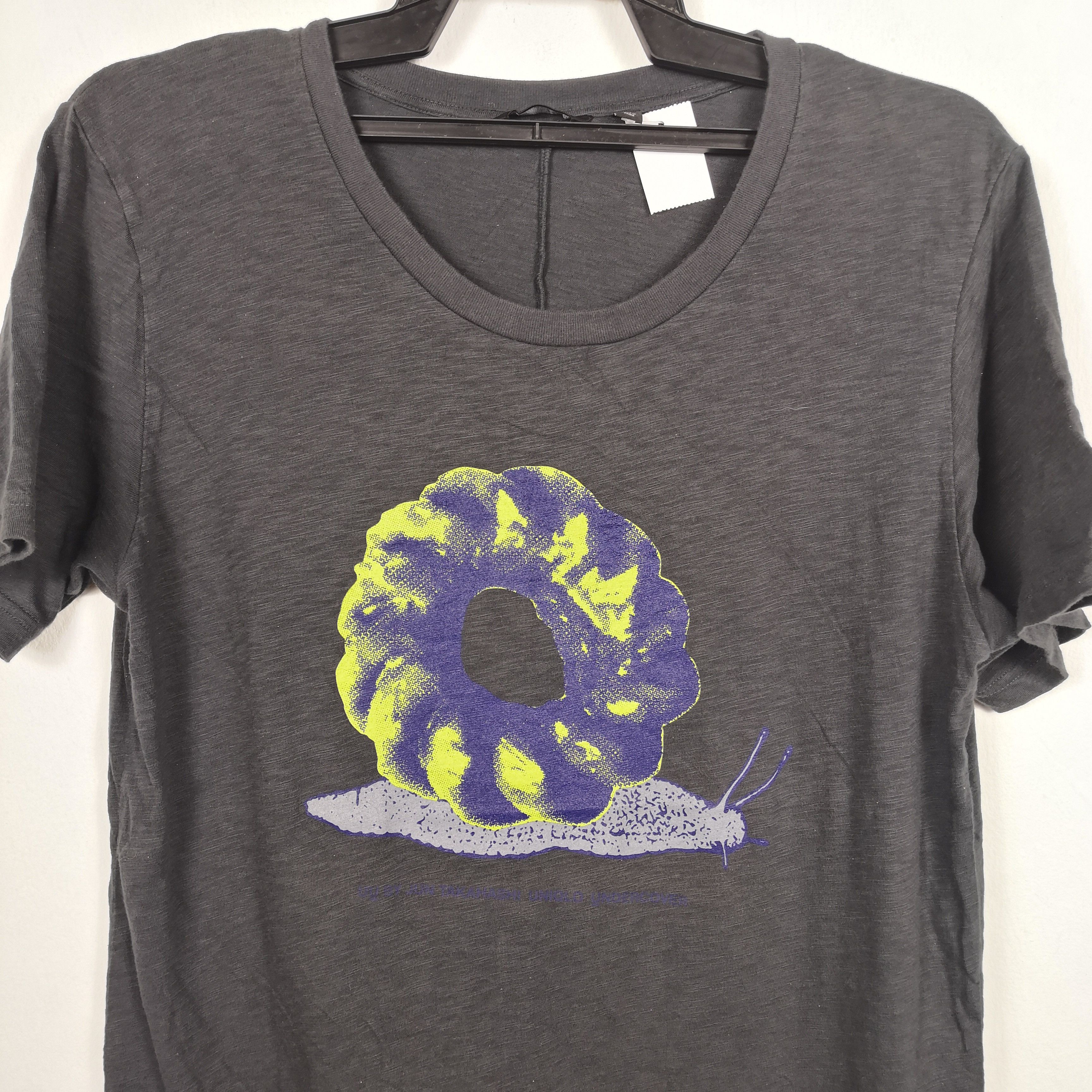 Japanese Brand Undercover X Uniqlo T-Shirt Undercover Snail Crewneck 56789 Size US S / EU 44-46 / 1 - 3 Thumbnail