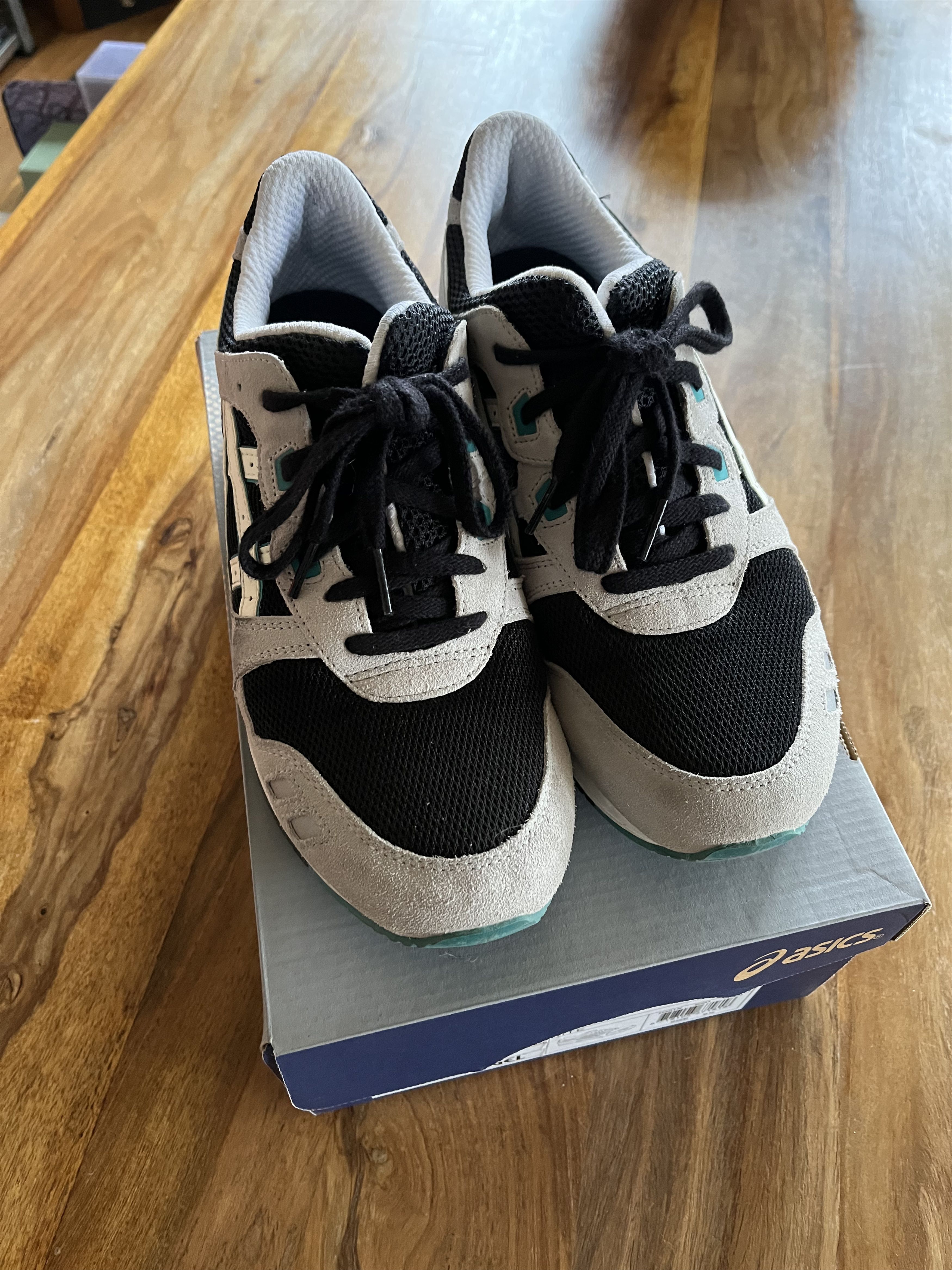 Asics Asics Gel-Lyte III Size US 9.5 / EU 42-43 - 2 Thumbnail