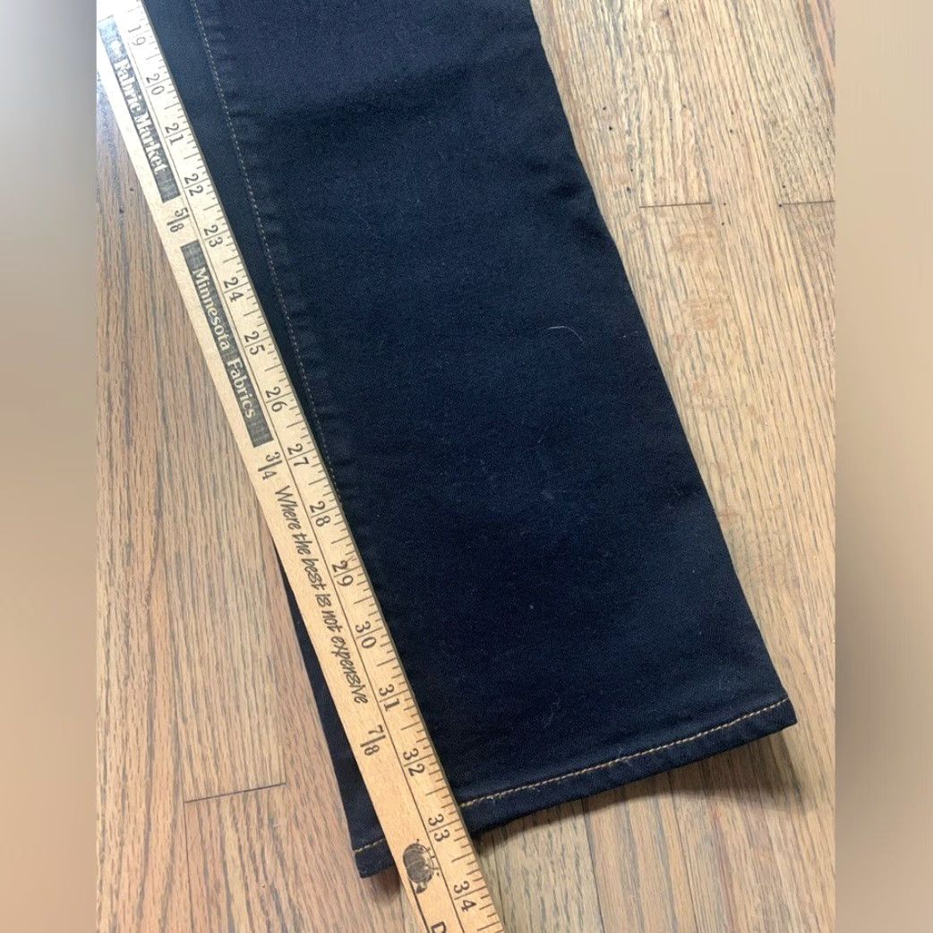 J Brand J Brand jeans 28 dark wash Women Mom Regular Black Size 28 Size 28" / US 6 / IT 42 - 2 Thumbnail