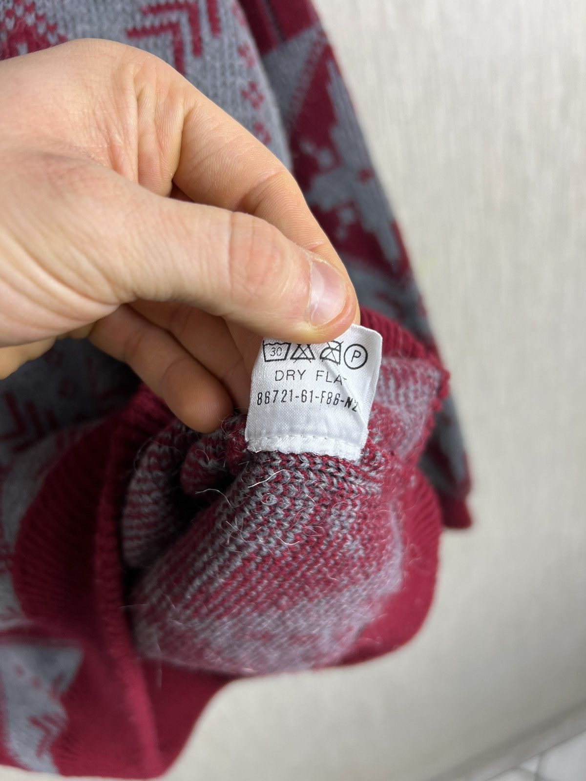 Levi's Vintage Levis Civvy Street snowflakes winter pattern sweater Size US XL / EU 56 / 4 - 14 Thumbnail