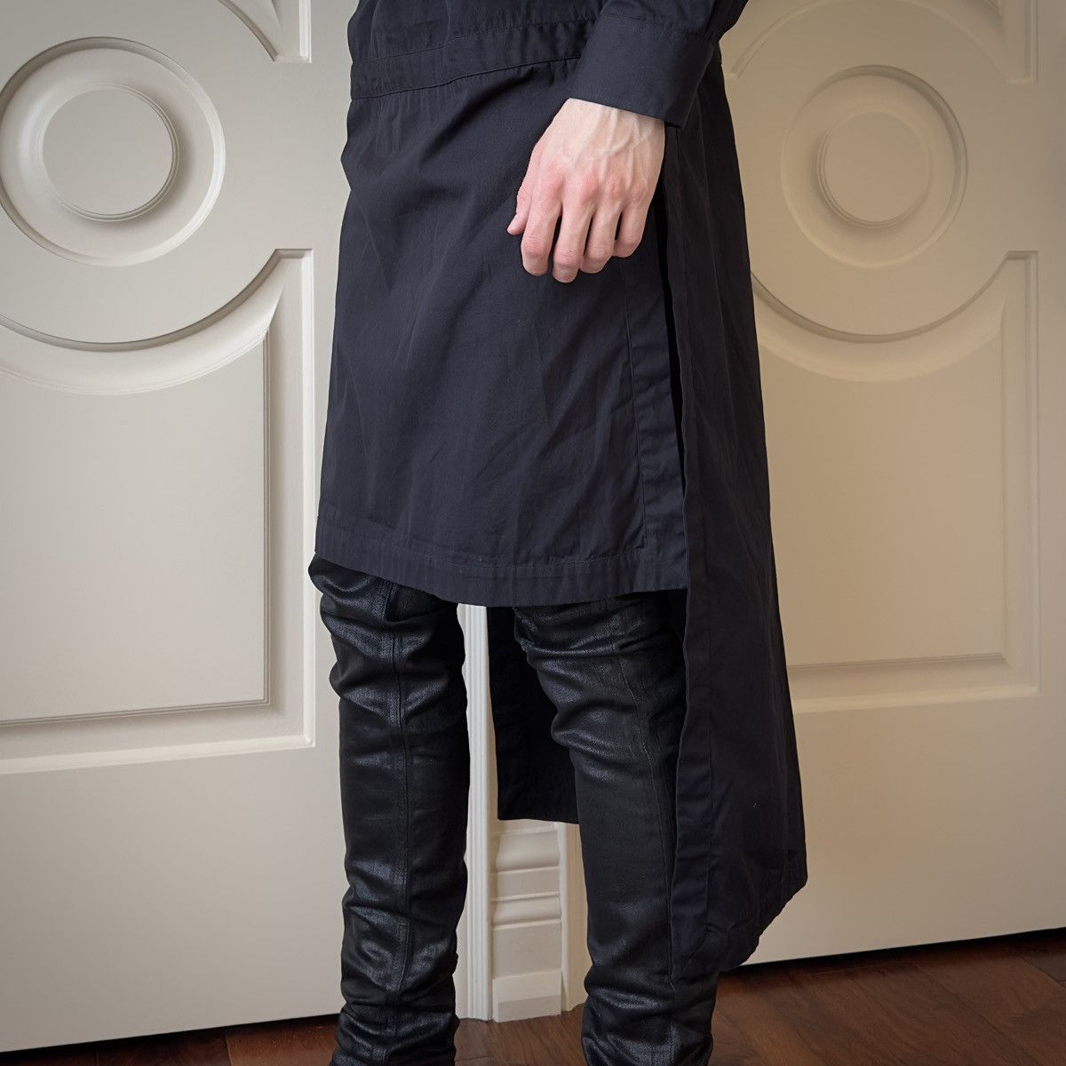 Givenchy Givenchy S/S 2013 Tisci-Era Elongated Black Dress Shirt Size US M / EU 48-50 / 2 - 5 Thumbnail