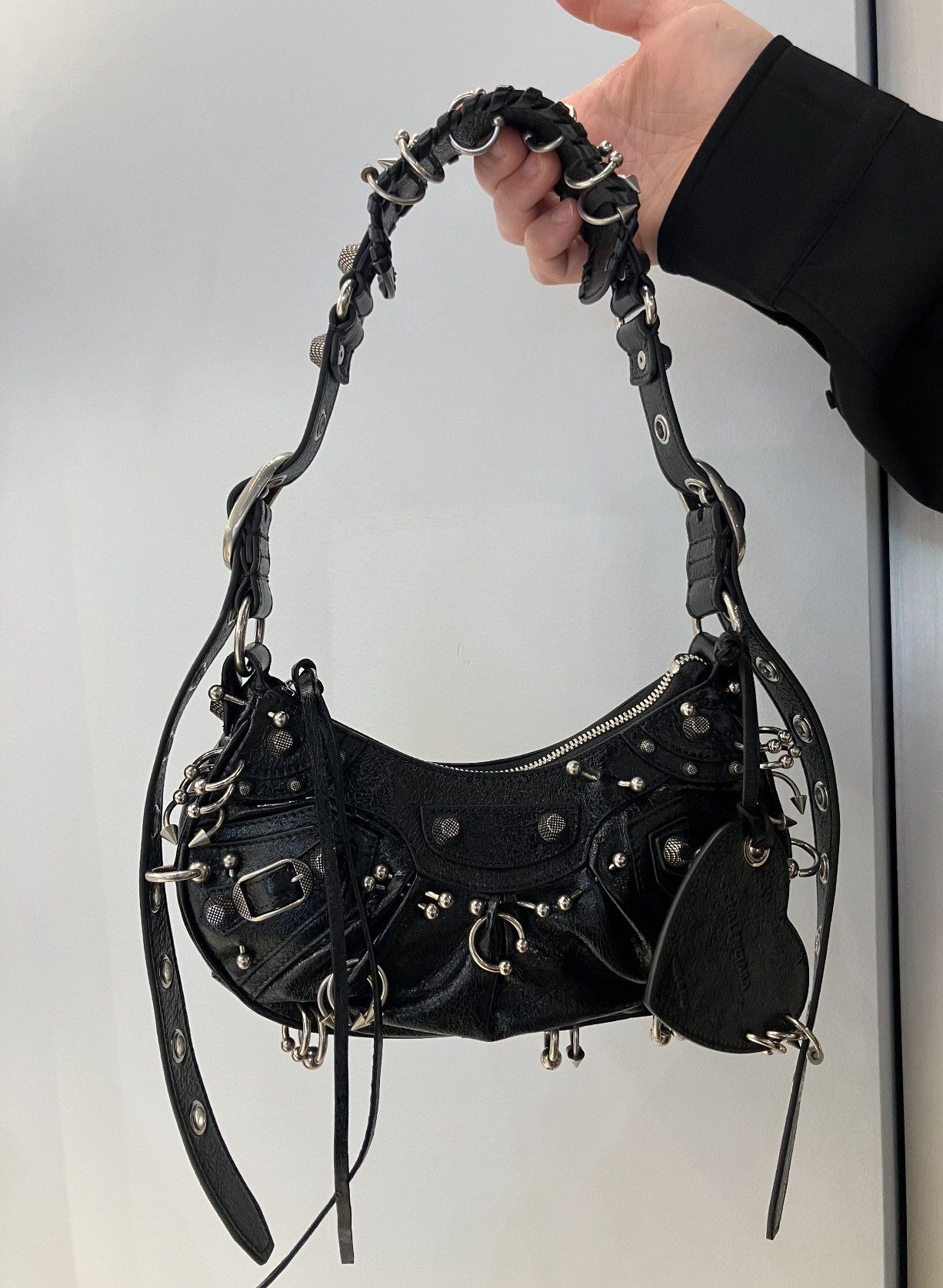 Balenciaga BALENCIAGA Le Cagole XS Leather Piercing Bag | Grailed
