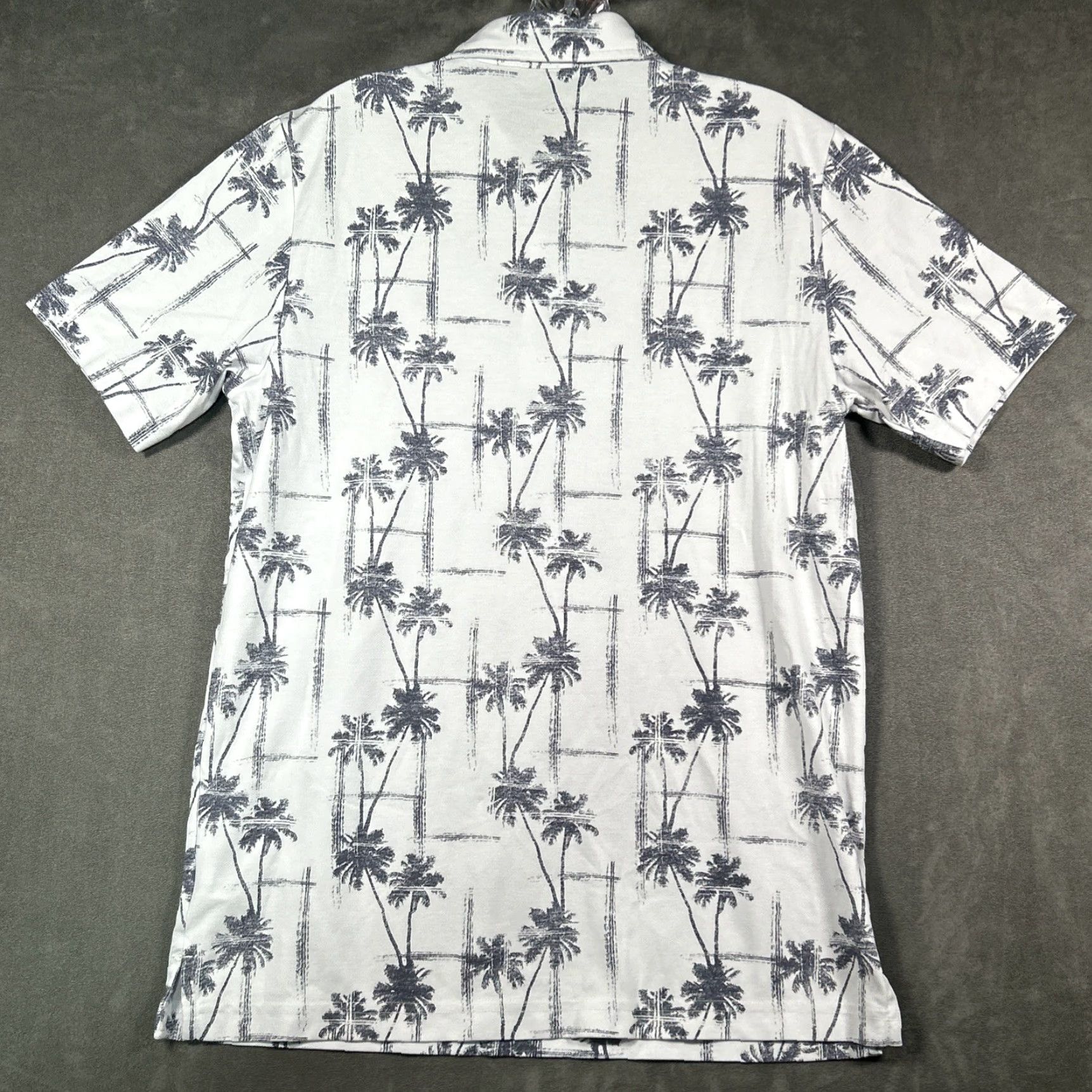 TravisMathew Travis Mathew Men Polo Shirt Short Sleeve White Floral Tropical Golf Size S Regular Collared Button Cotton Polyester Logo Performance Size US S / EU 44-46 / 1 - 7 Thumbnail