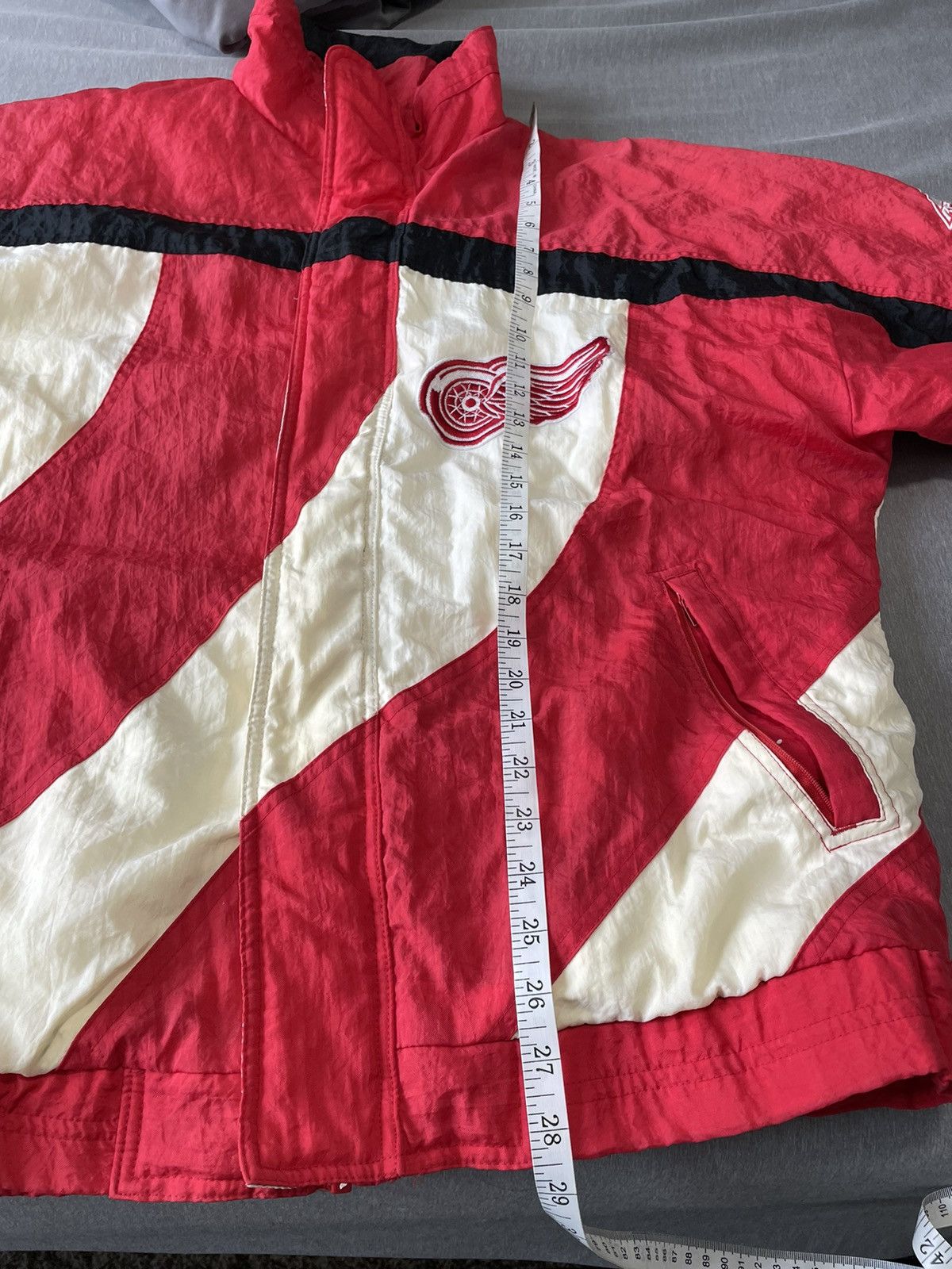 Apex × Apex One × NHL Vintage 90s Apex One Detroit Red Wings NHL Limited Edition M Size US M / EU 48-50 / 2 - 18 Thumbnail