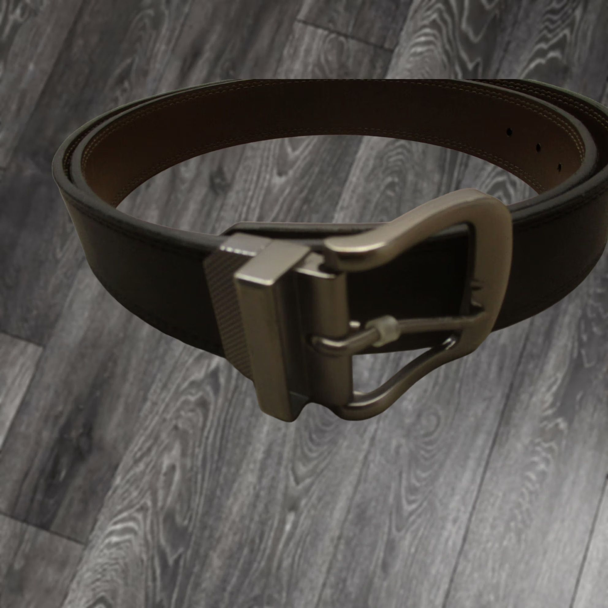 Prada × Streetwear × Vintage PRADA Leather Buckle Logo Belt y2k