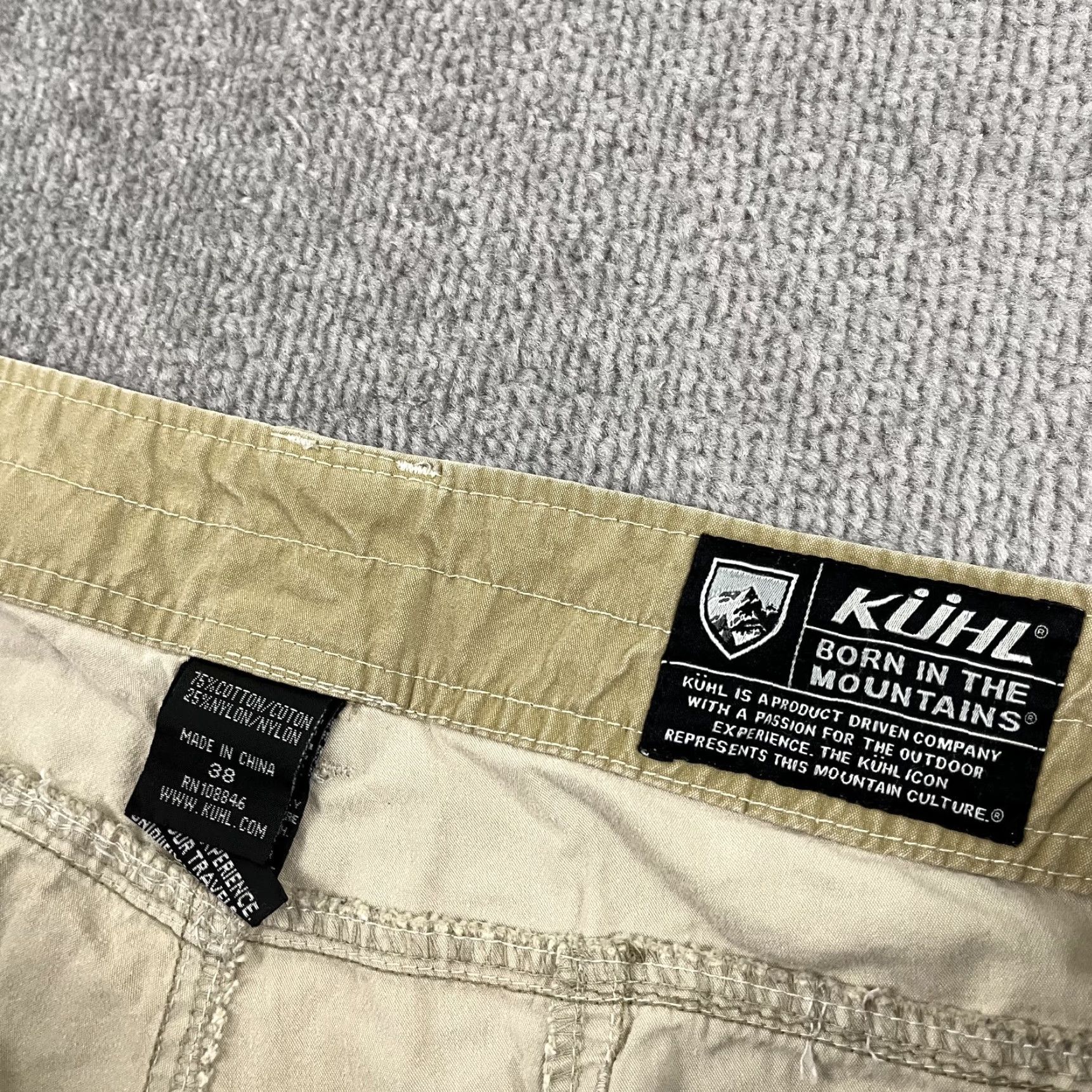 Vintage Kuhl Ambush Cargo Shorts 38 Brown Utility Hiking Outdoor Mens 12 in Inseam Size US 38 / EU 54 - 2 Thumbnail