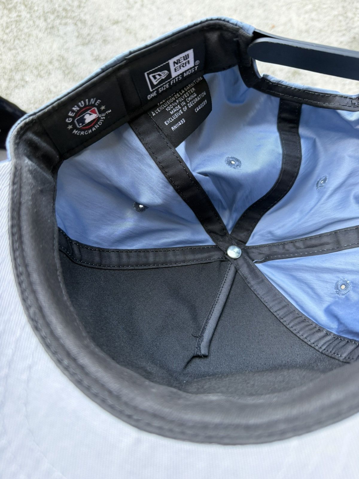 Kith × New Era × New York Yankees Kith Hat 7 1/4 New York Yankees Size ONE SIZE - 4 Thumbnail
