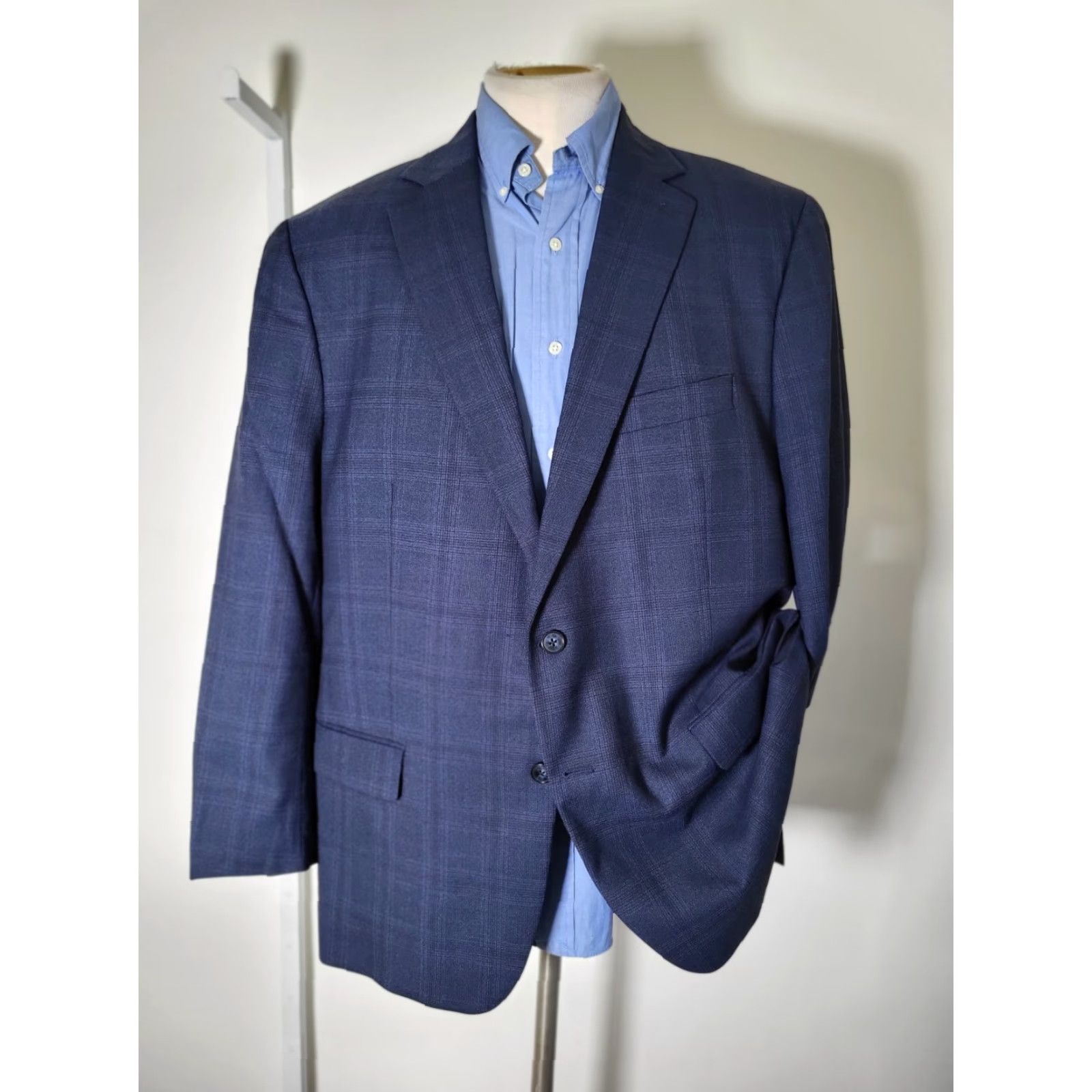 Hart Schaffner Marx Hart Schaffner Marx NY Fit 48R red Blue Plaid 2-piece DRAGO Suit Jacket Pants Size 48R - 6 Thumbnail