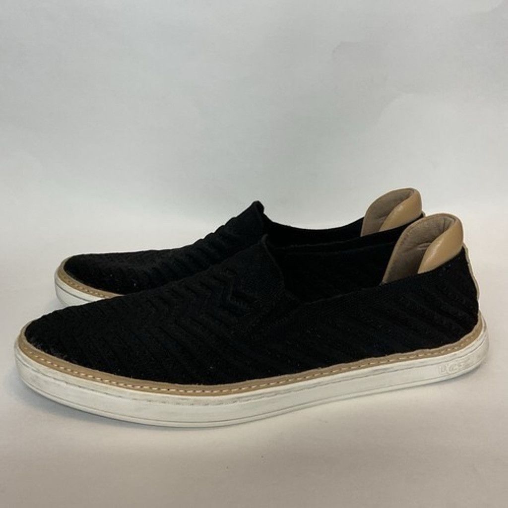Ugg UGG Sammy Knit Chevron Breathable Sneakers Women Size 8.5 Size US 8.5 / IT 38.5 - 1 Thumbnail