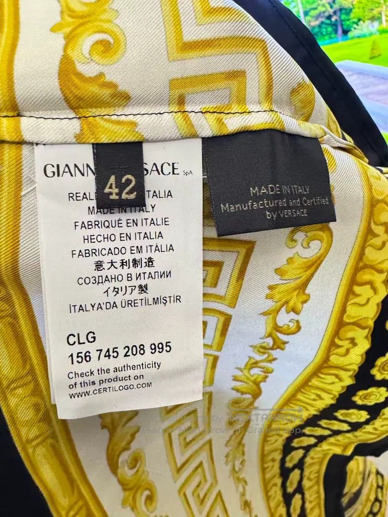 Versace Versace Silk black gold medusa long-sleeved shirt Size US L / EU 52-54 / 3 - 8 Thumbnail