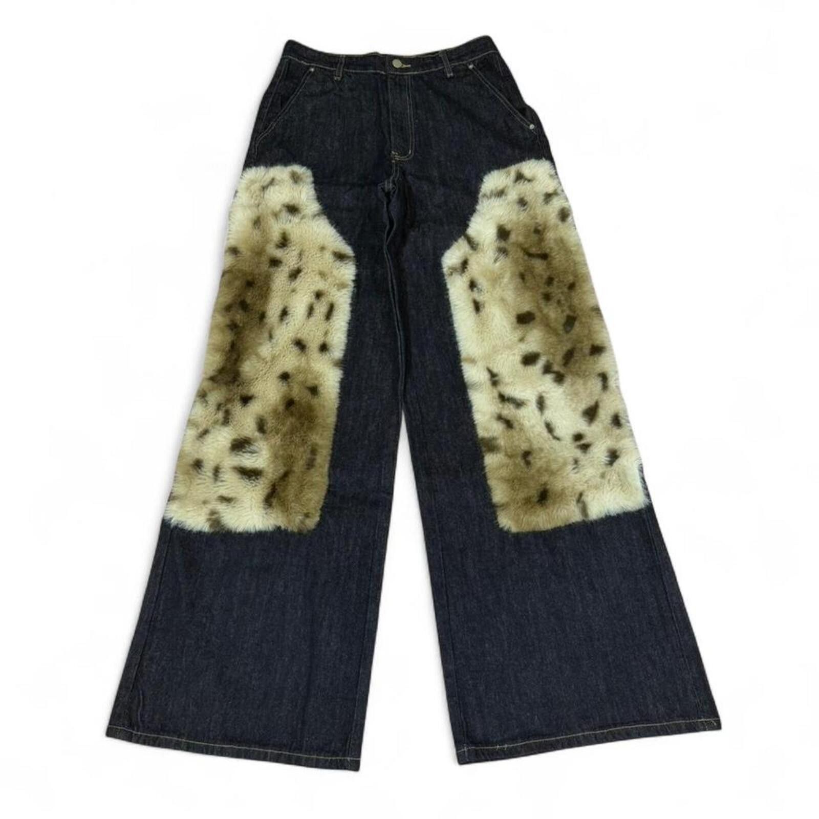 True Religion Faux fur patchwork lightweight jeans with a unique design Size 30" / US 8 / IT 44 - 1 Thumbnail
