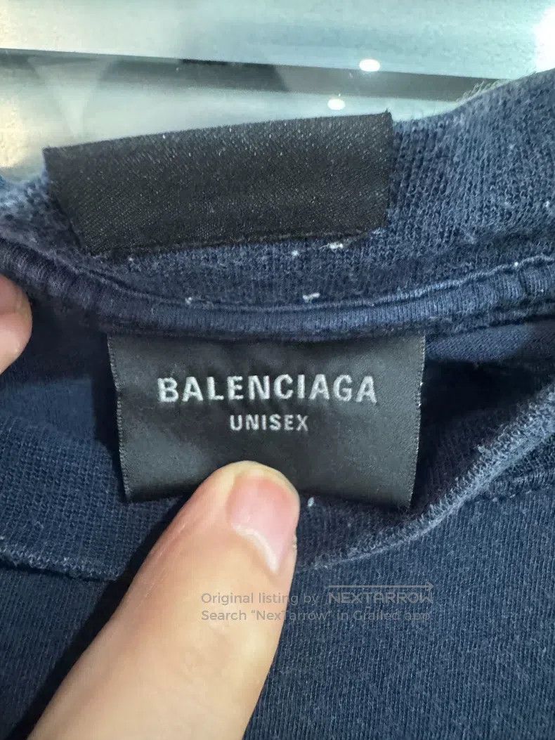Balenciaga Balenciaga Short-sleeve T-shirt in navy blue Size US M / EU 48-50 / 2 - 3 Thumbnail