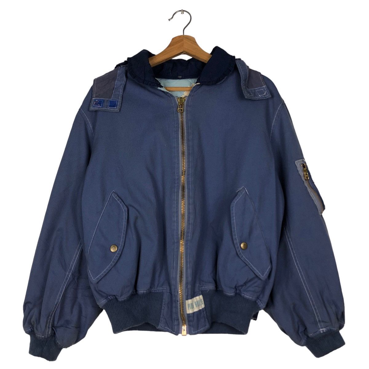 Japanese Brand Vintage Bomber Jacket Pink House Big Logo Bondage Parachute Size US M / EU 48-50 / 2 - 3 Thumbnail