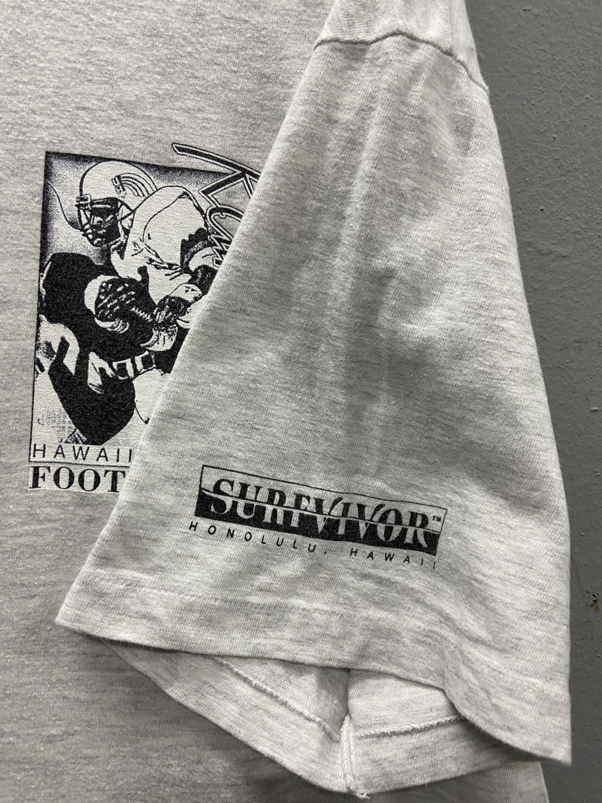 NFL VINTAGE RAINBOW HAWAII FOOTBALL DEPTULA TEE SHIRT Size US XL / EU 56 / 4 - 11 Thumbnail