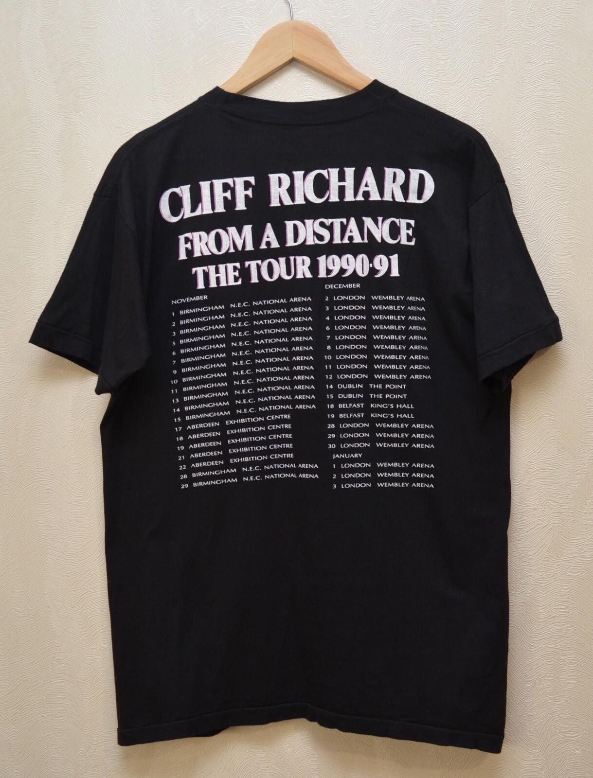 Designer Vintage Cliff Richard From A Distance Tour 1990-91 T Shirt M Size US M / EU 48-50 / 2 - 6 Thumbnail
