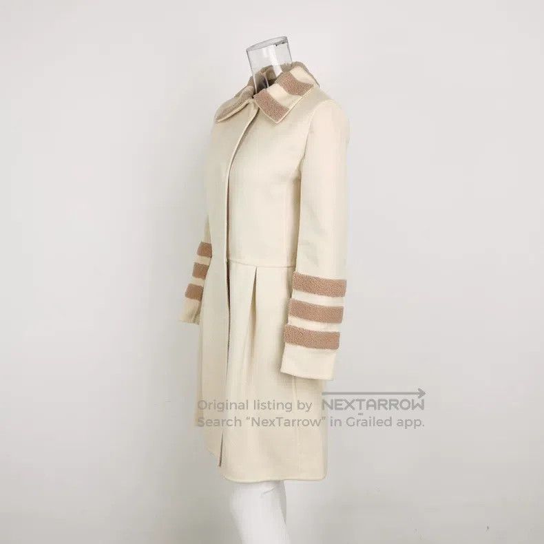 Fendi Fendi Wool blend off-white lapel coat Size XS / US 0-2 / IT 36-38 - 2 Thumbnail