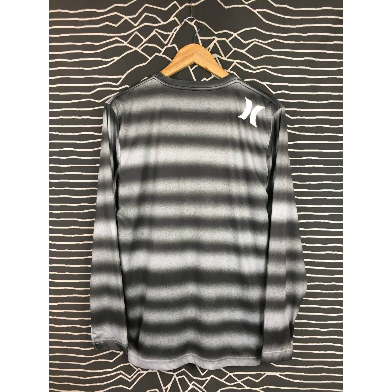 Hurley Hurley Spell Out Logo Long Sleeve Surfwear Polyester Tee Size US M / EU 48-50 / 2 - 6 Thumbnail