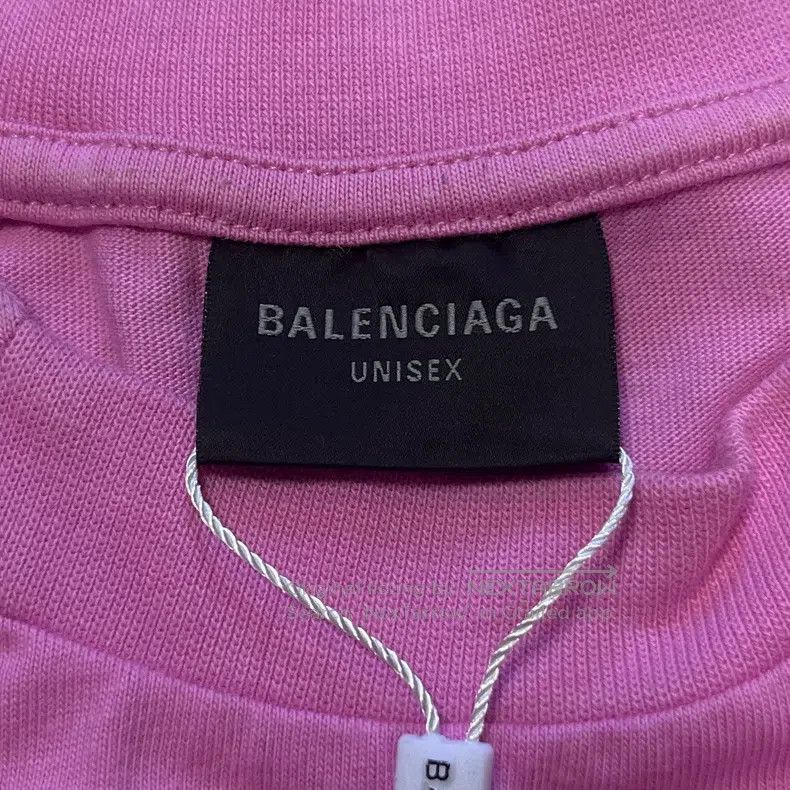 Balenciaga Balenciaga Pink Manchester United Football Embroidered Sho Size US S / EU 44-46 / 1 - 3 Thumbnail
