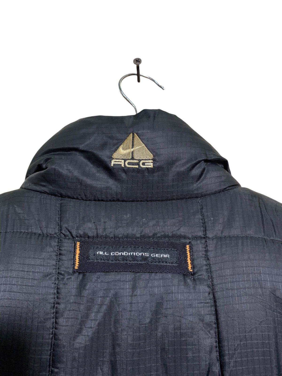 Nike × Nike ACG 🔥NIKE ACG PUFFER VEST JACKETS Size US L / EU 52-54 / 3 - 7 Thumbnail