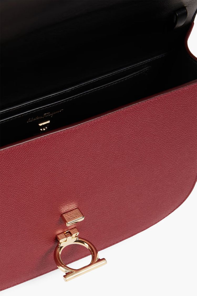 Salvatore Ferragamo o1s1rm1124 Size: OS / Pebbled-Leather Shoulder Bag Size ONE SIZE - 5 Thumbnail