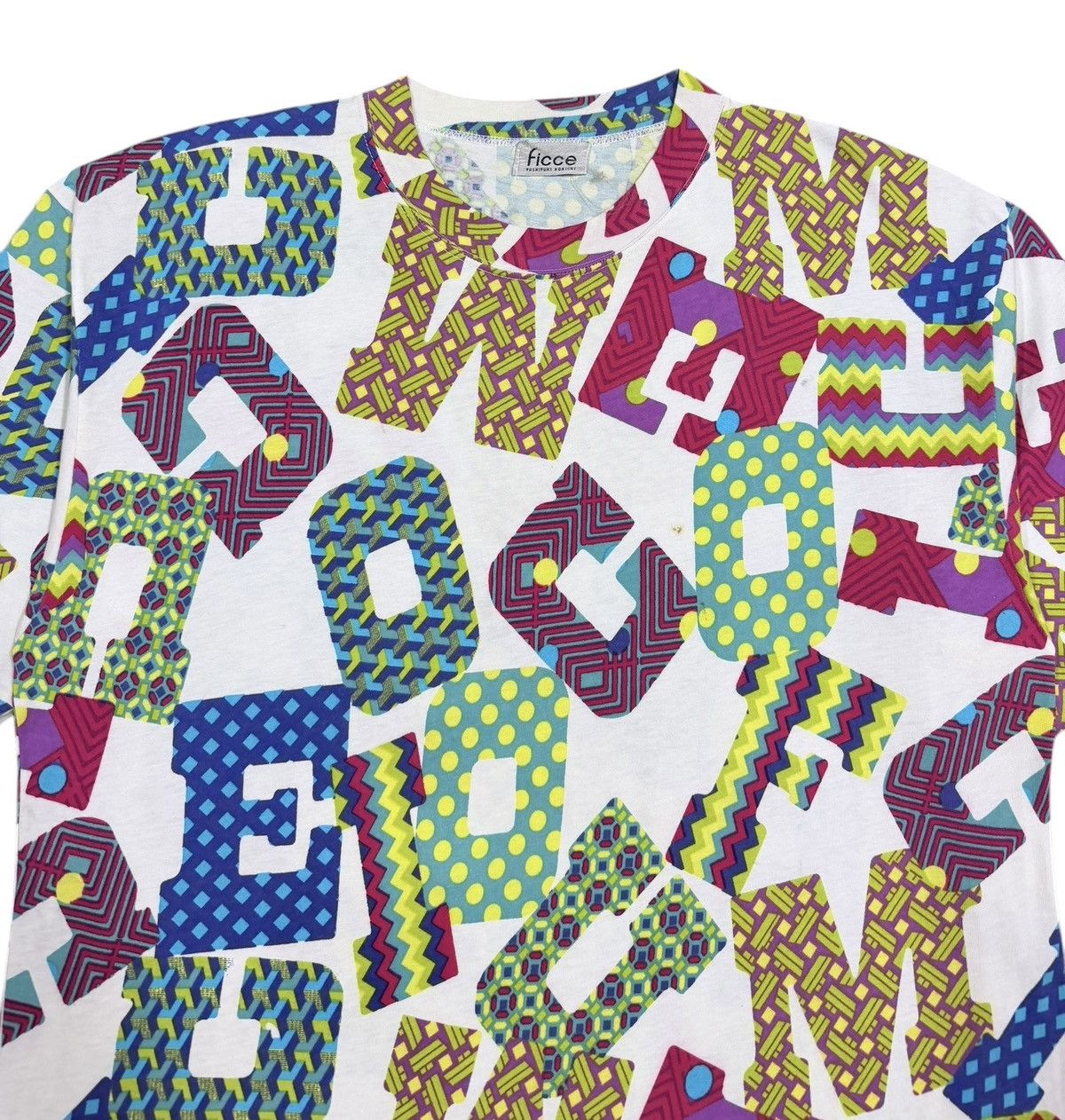 Yoshiyuki Konishi Vtg🔥Ficce Uomo Yoshiyuki Konishi All Over Print Tee Size US L / EU 52-54 / 3 - 3 Thumbnail