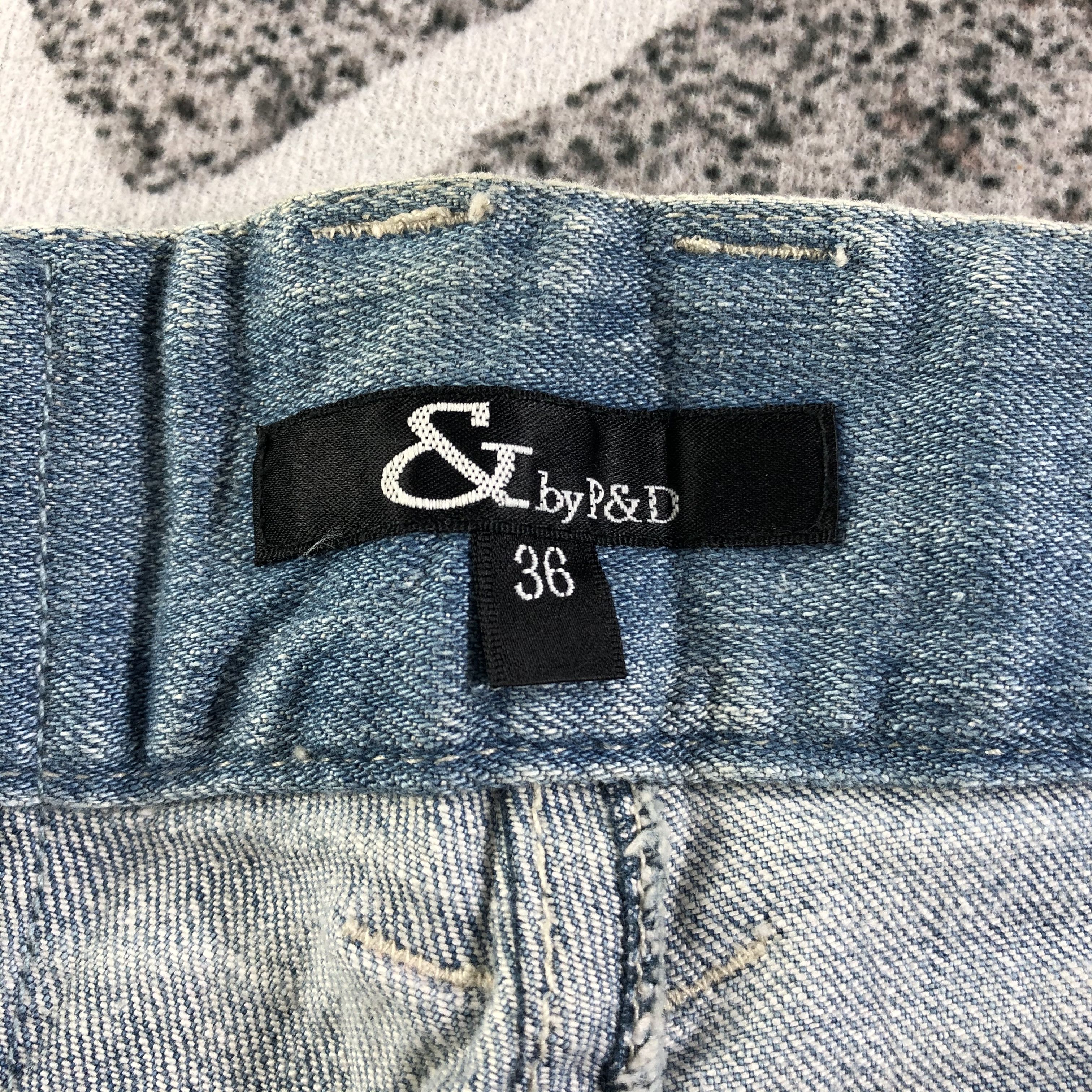 Japanese Brand Japanese Brand Medium Wash Flared Jeans KJ2068 Size 29" - 8 Thumbnail