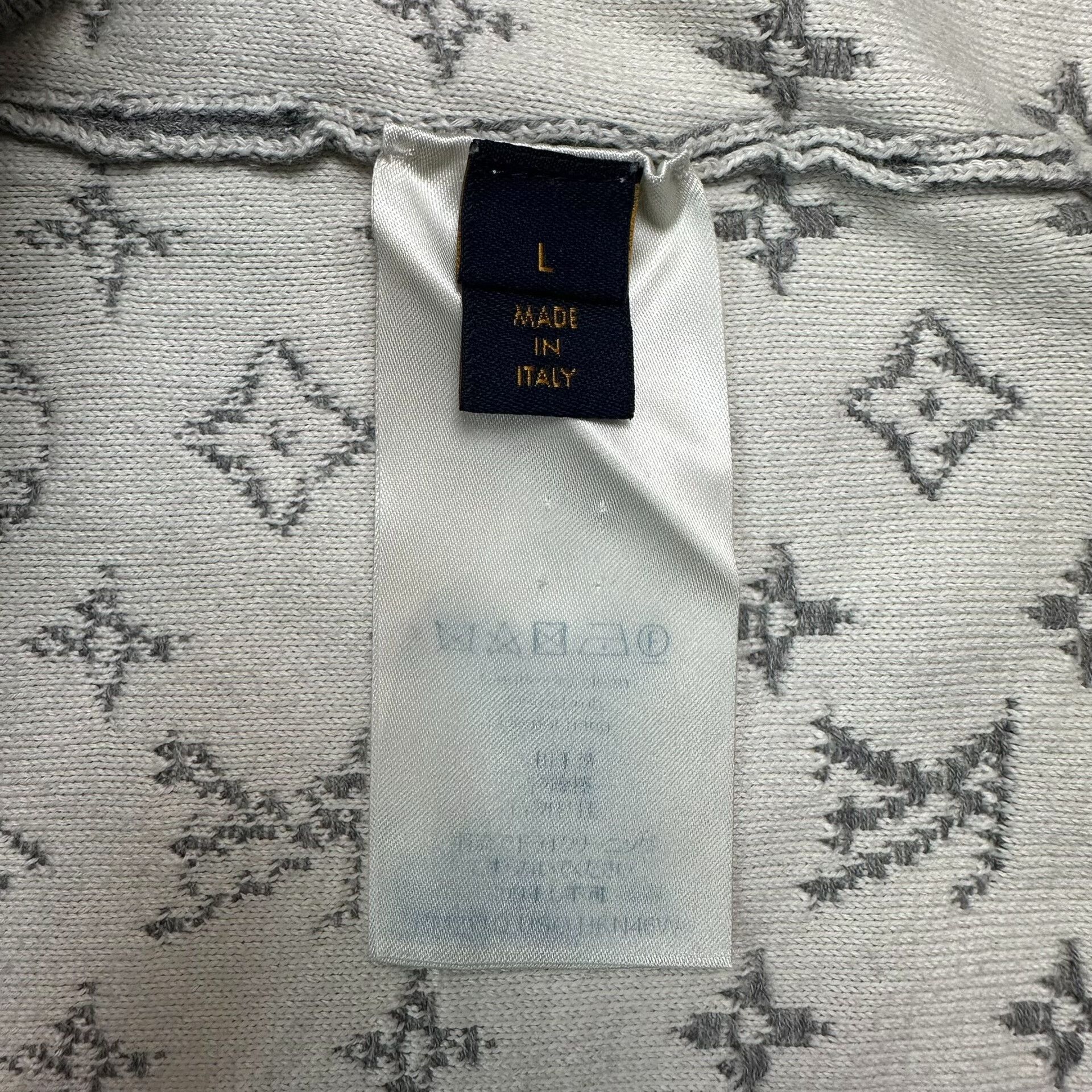 Louis Vuitton louis vuitton gradient logo sweater size L Size US L / EU 52-54 / 3 - 4 Thumbnail