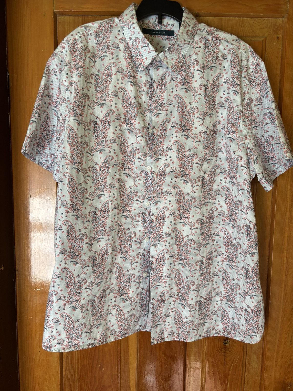 Perry Ellis Perry Ellis Paisley Short sleeve men’s button down Size US L / EU 52-54 / 3 - 1 Thumbnail