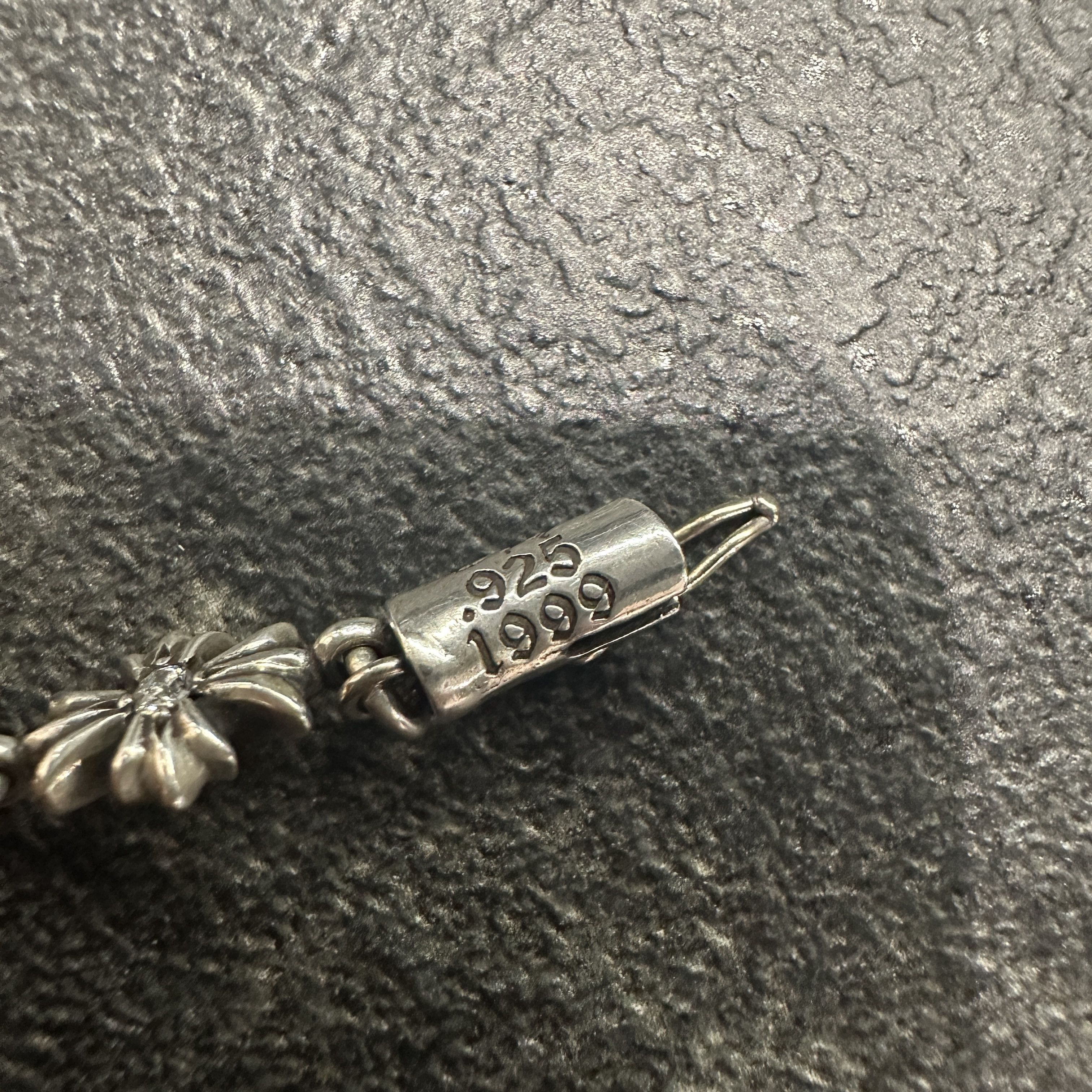 Chrome Hearts Chrome Hearts Silver Diamonds Tiny E Bracelet Size ONE SIZE - 9 Thumbnail