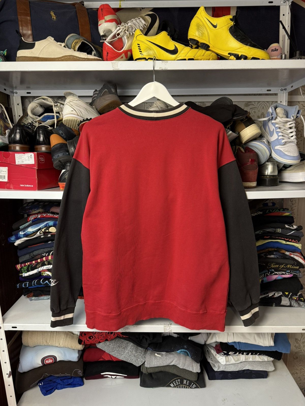 Nike Vintage Nike Sweatshirt Big Logo Swoohs Distressed Rare Size US M / EU 48-50 / 2 - 7 Thumbnail
