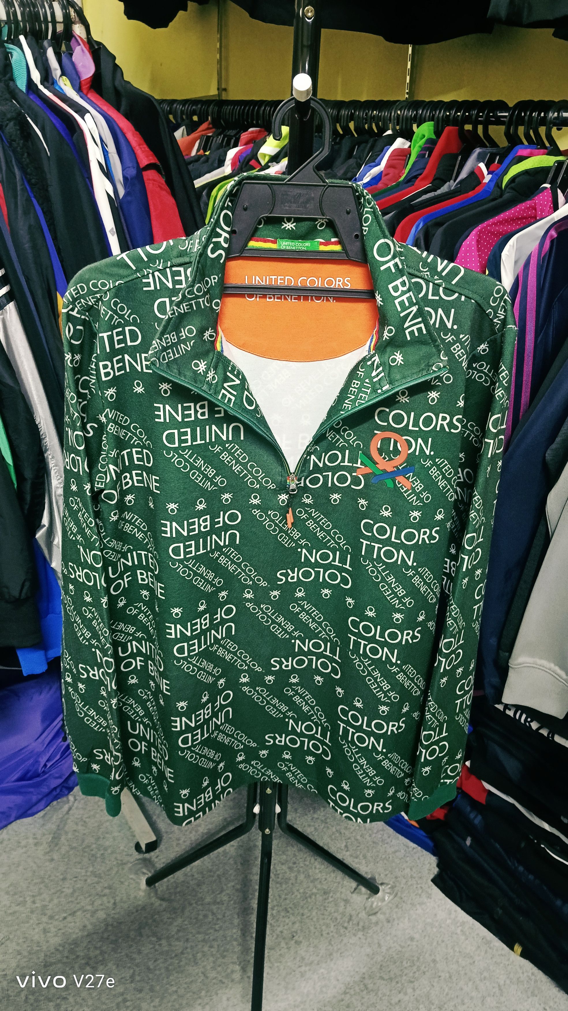 United Colors Of Benetton Rare United Colors Of Benetton Half Zipper Track Sweater Size US M / EU 48-50 / 2 - 2 Thumbnail