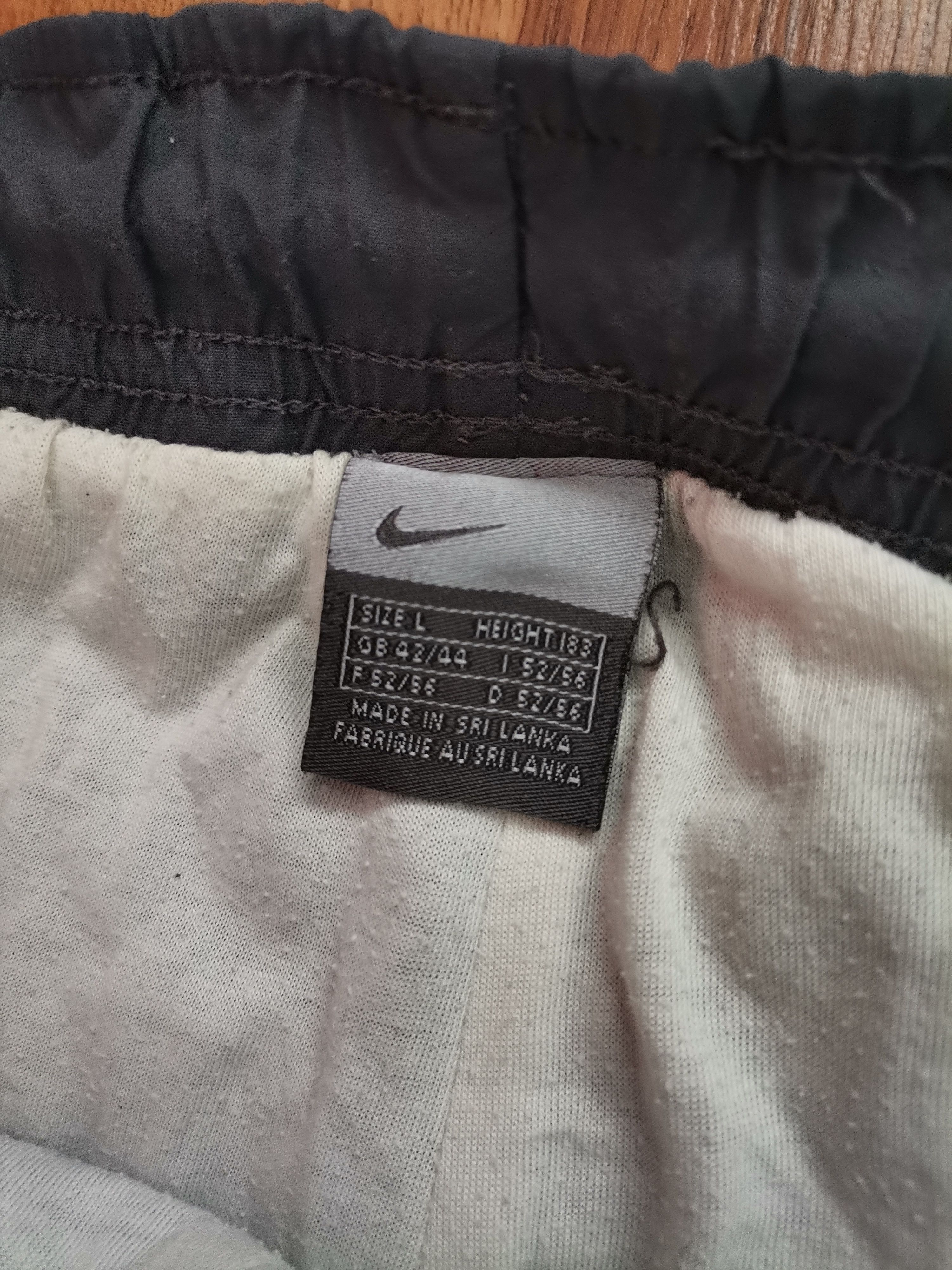 Nike Vintage Nike Track Pants Size US 34 / EU 50 - 3 Thumbnail