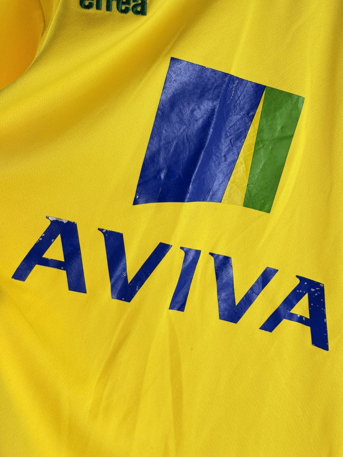 Errea Norwich City Home Football Soccer Jersey Shirt Errea 2011/12 Size US S / EU 44-46 / 1 - 4 Thumbnail