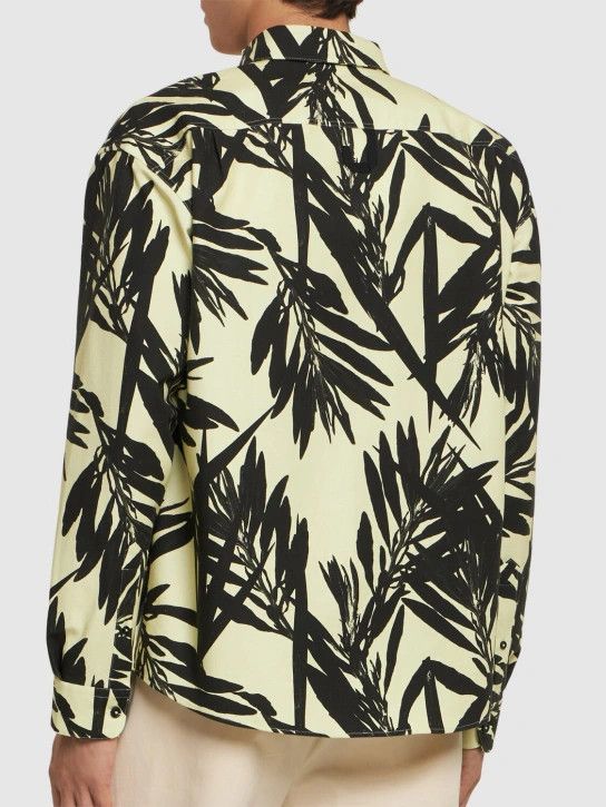 Jacquemus o1lsvrm0425 Simon Printed Cotton Shirt in Prt Foliage Bla Size US L / EU 52-54 / 3 - 4 Thumbnail