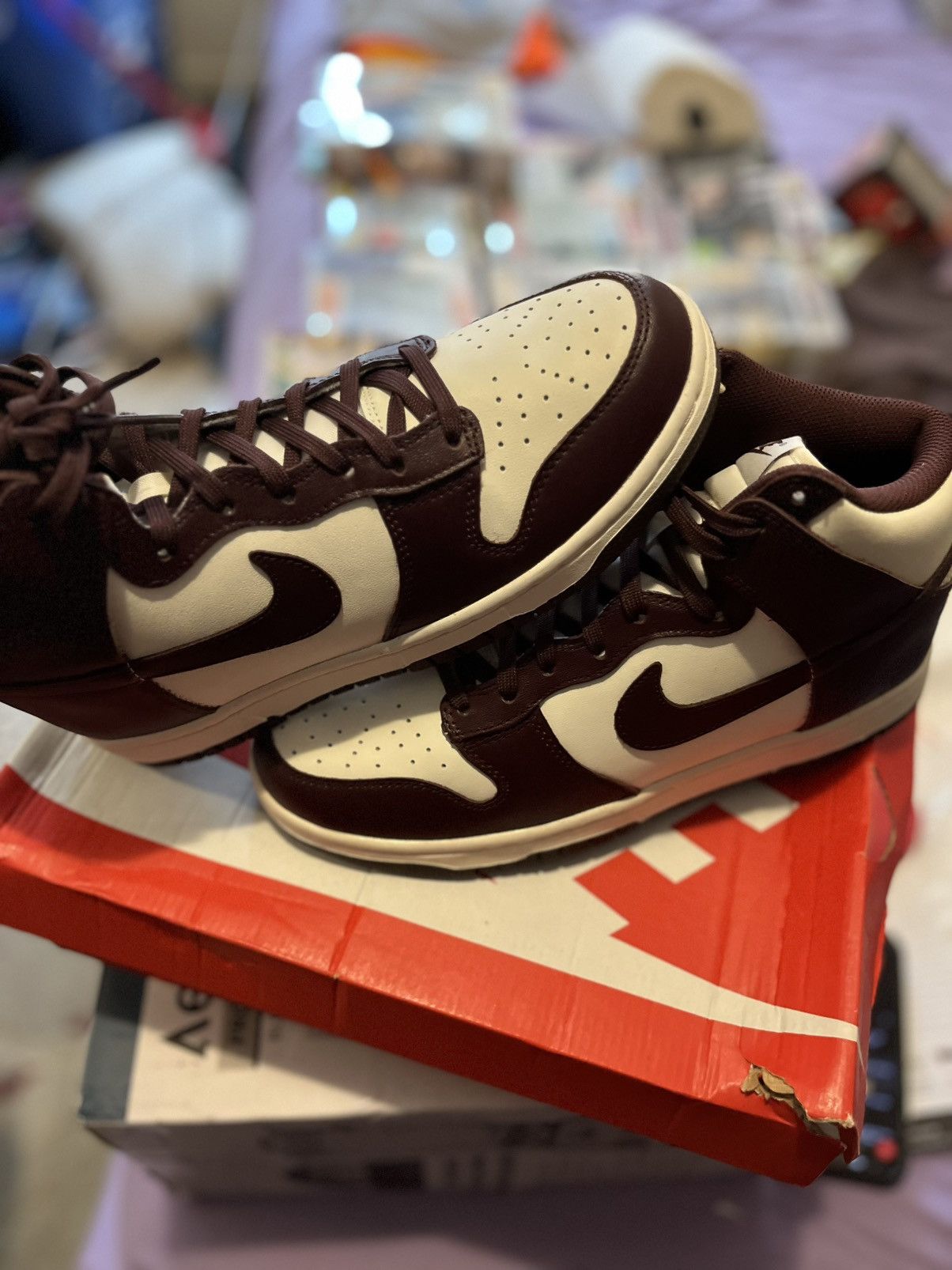 Nike Burgundy Hight top dunks Size US 8 / EU 41 - 2 Thumbnail