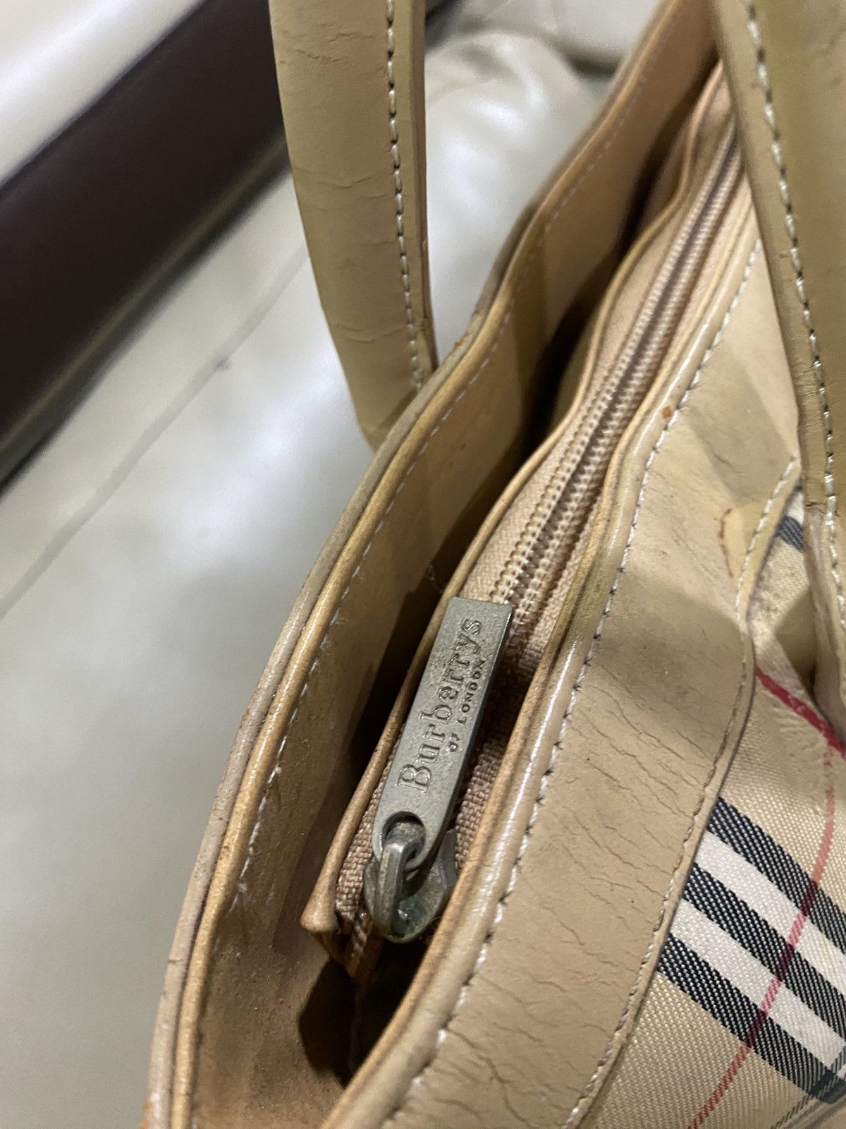 Burberry Authentic Vintage Burberry’s Nova Check Tote Bag Size ONE SIZE - 6 Thumbnail