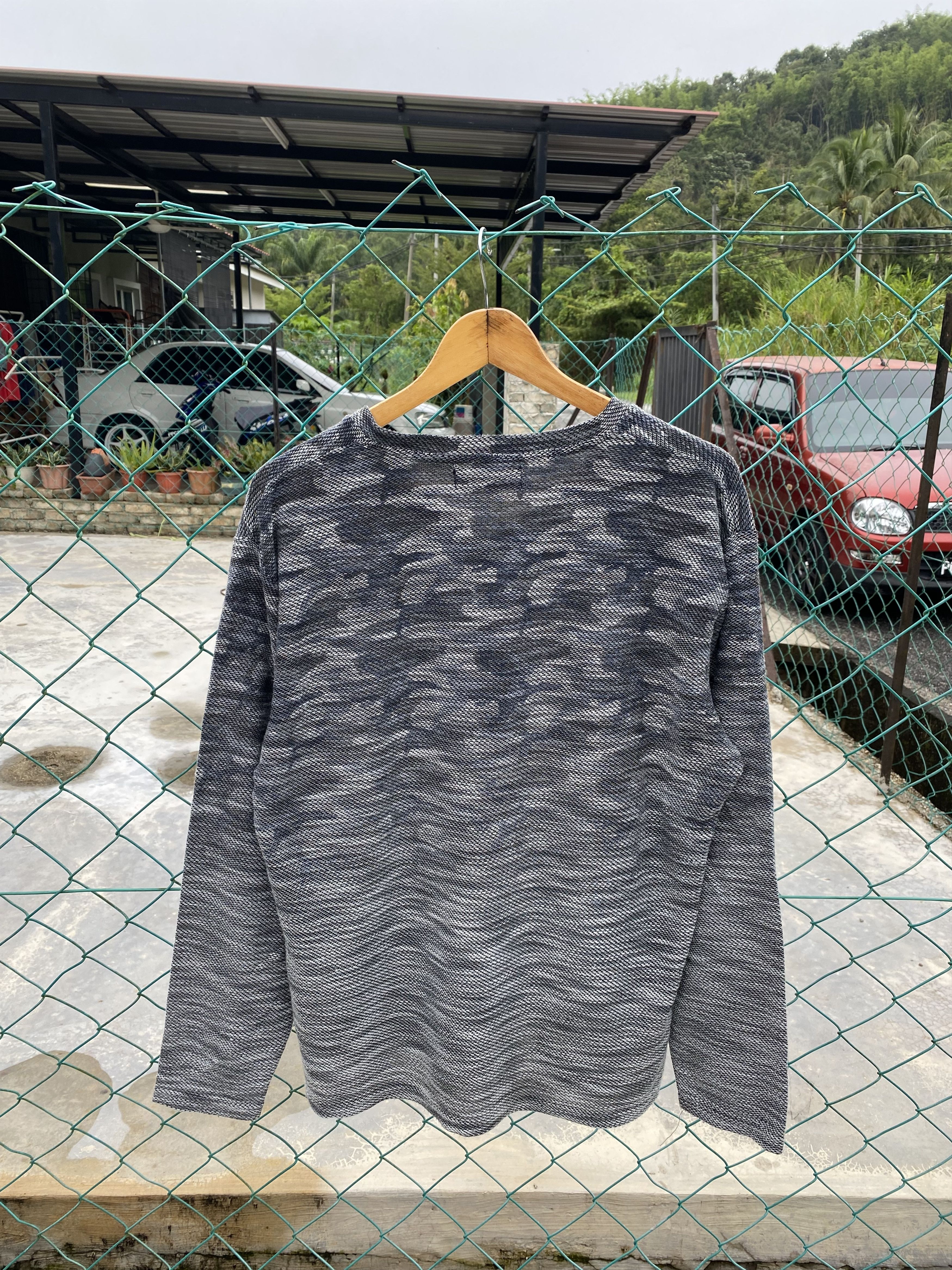 In The Attic In The Attic long sleeve Size US L / EU 52-54 / 3 - 2 Thumbnail