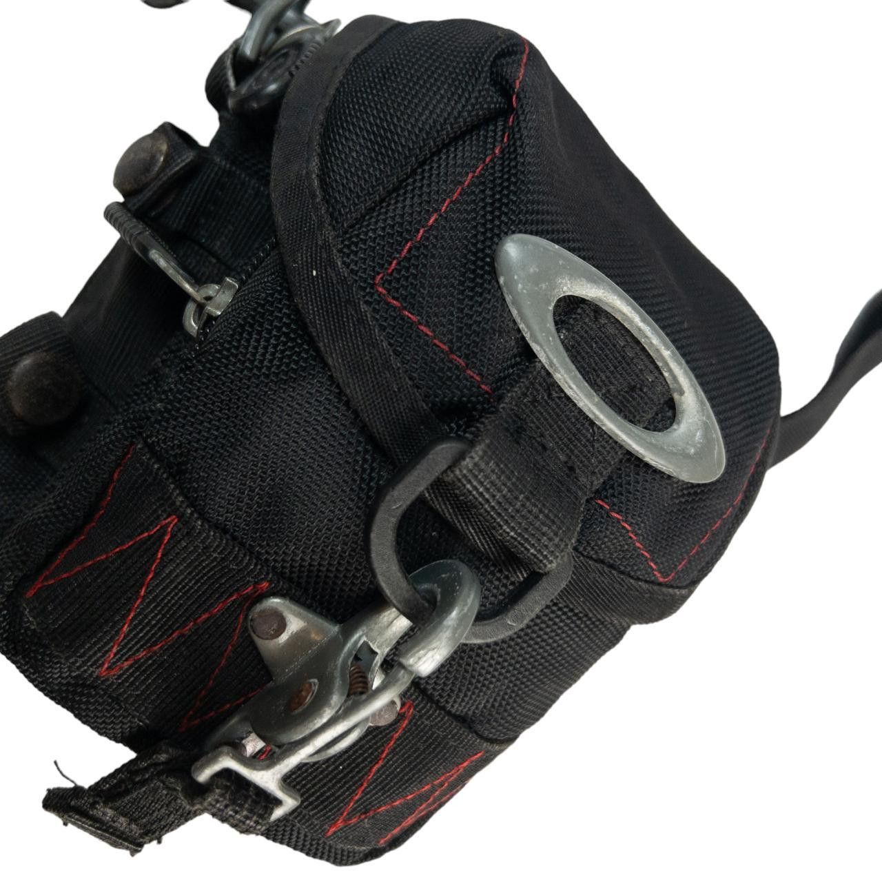 Oakley Vintage Oakley Mini Crossbody Bag Size ONE SIZE - 6 Thumbnail